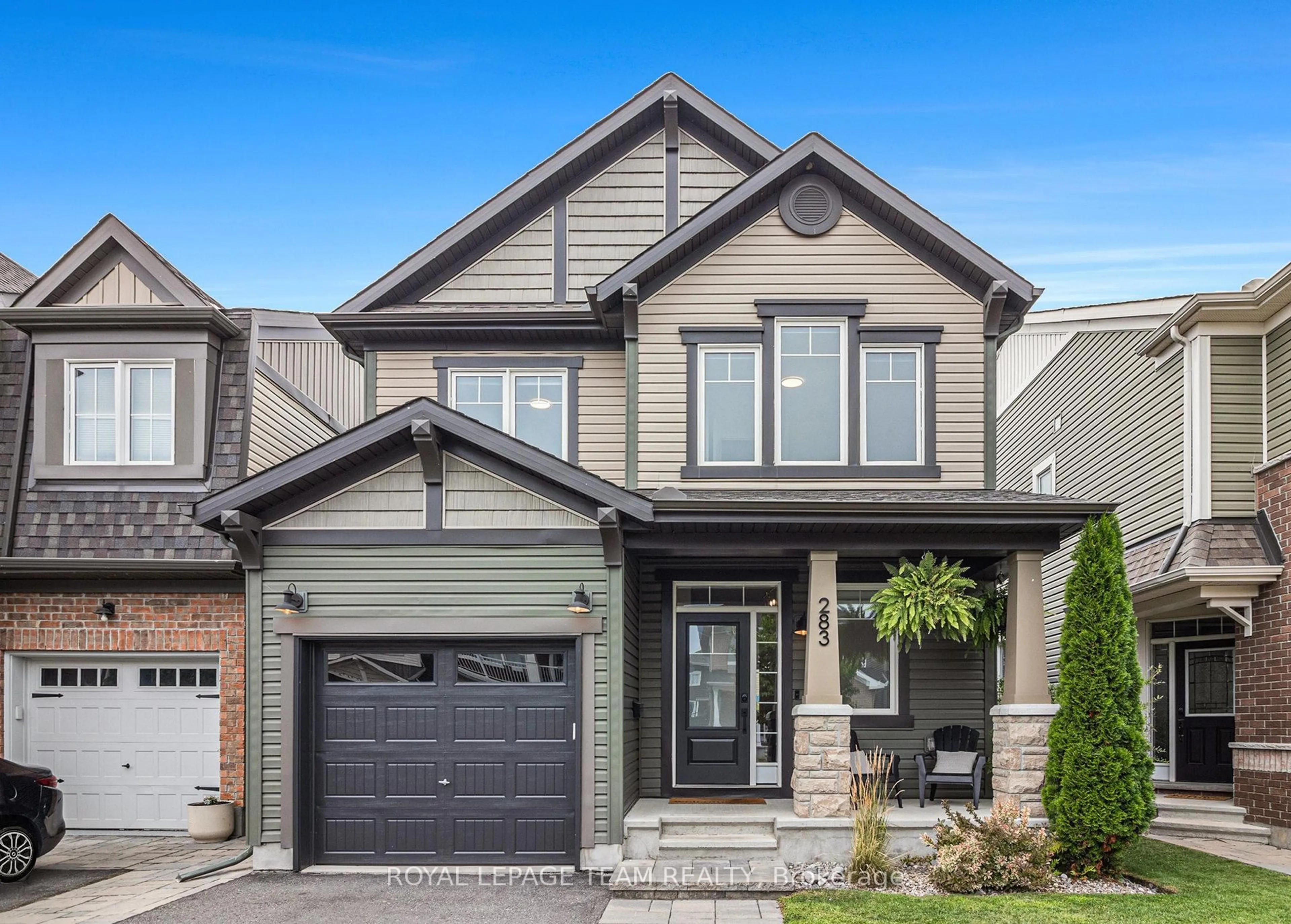 Home with brick exterior material, street for 283 Casa Grande Circ, Orleans Ontario K4A 1A2