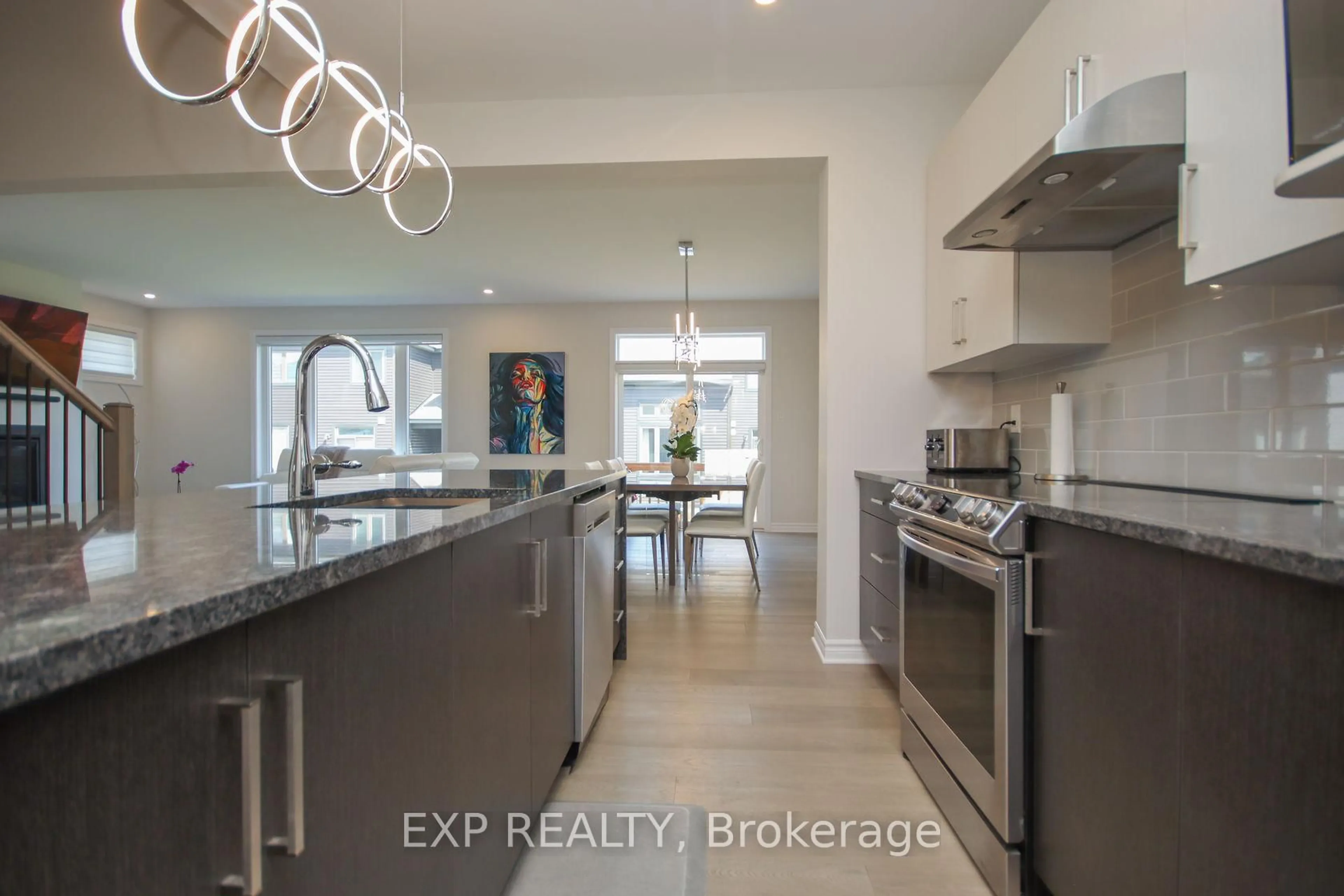 Open concept kitchen, ceramic/tile floor for 4559 KELLY FARM Dr, Ottawa Ontario K1X 0E7