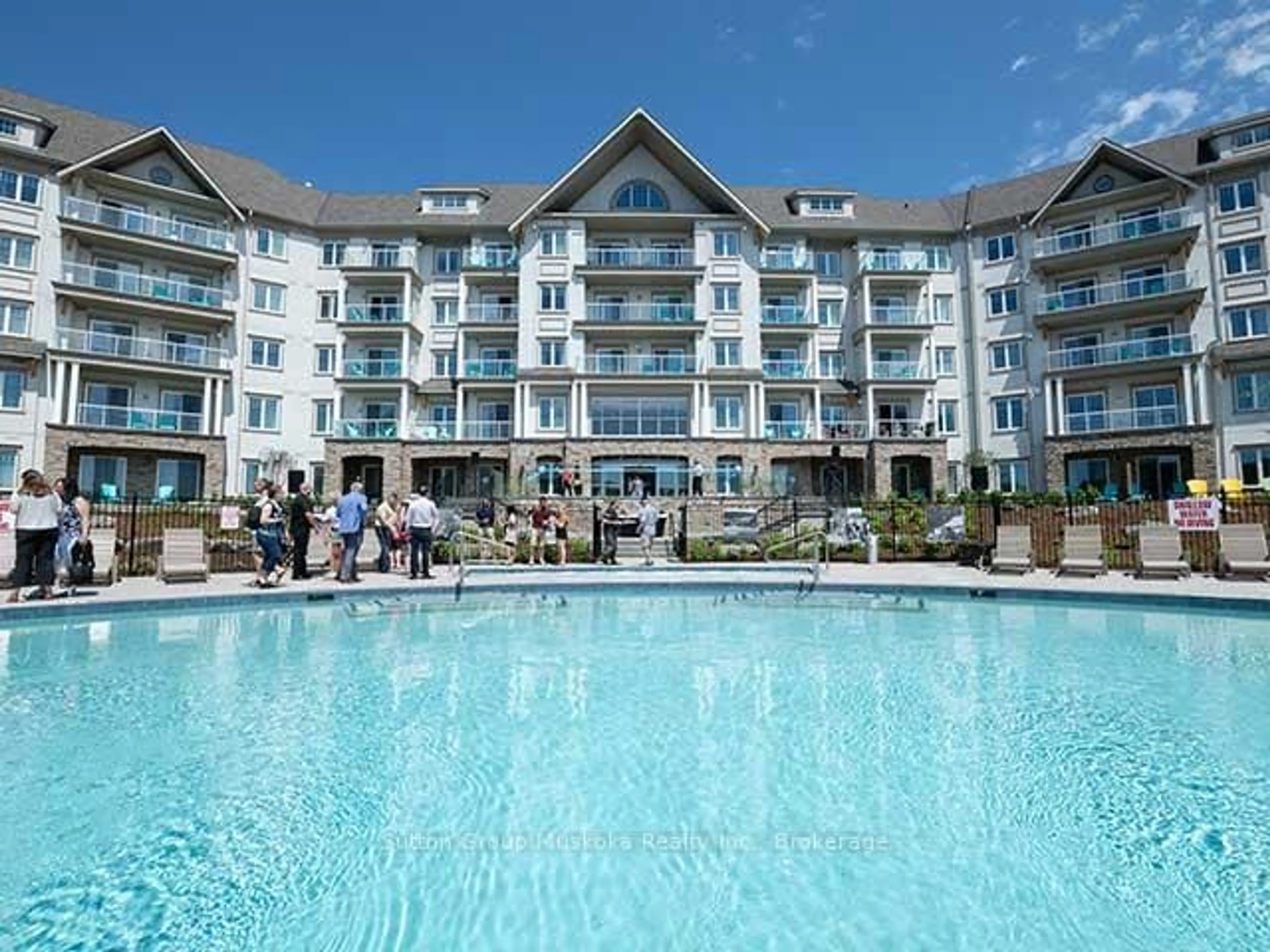 Pool for 25 Pen Lake Point Rd #423, Huntsville Ontario P1H 2E8