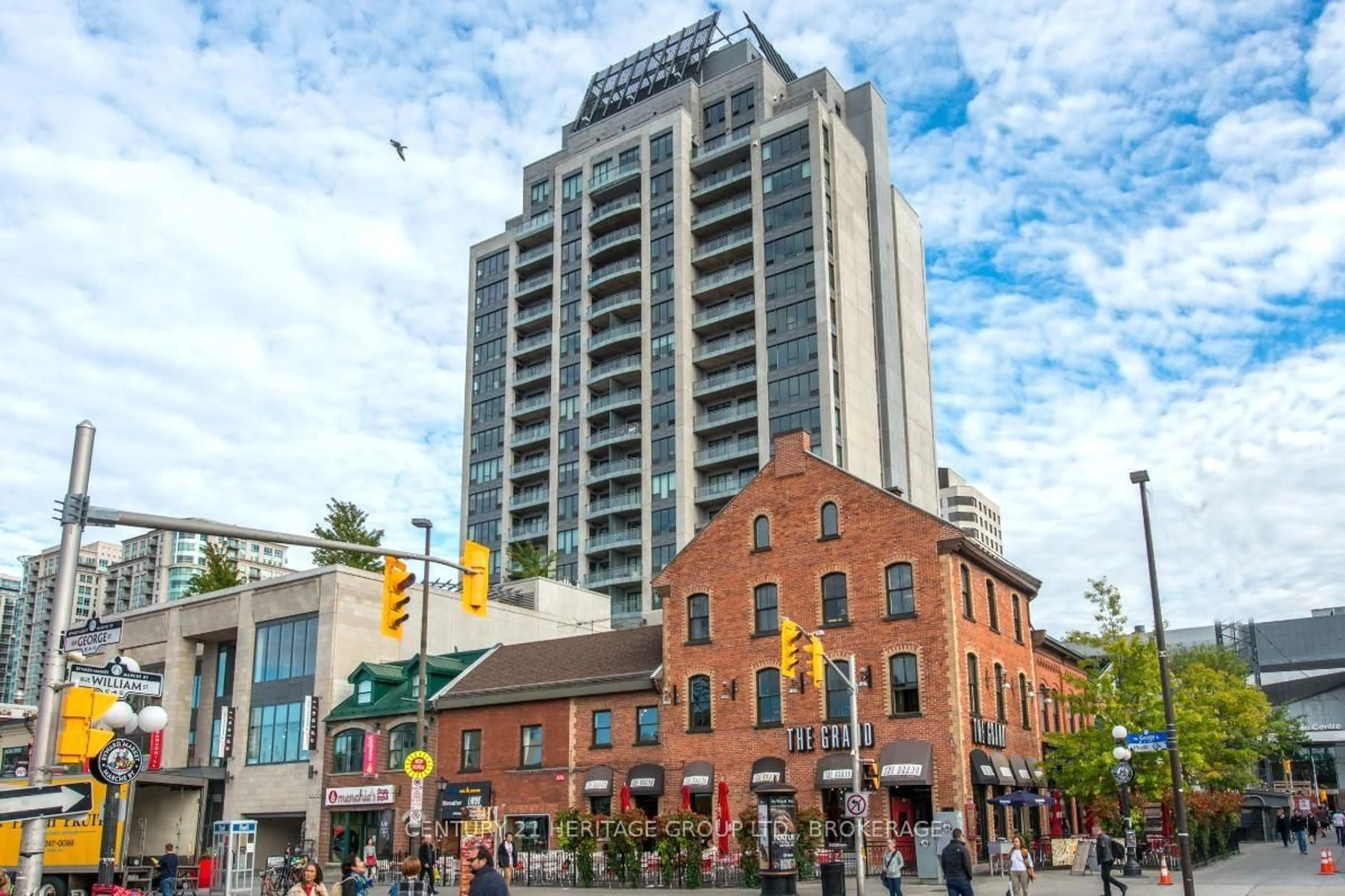 Patio, building for 90 George St #1103, Ottawa Ontario K1N 0A8