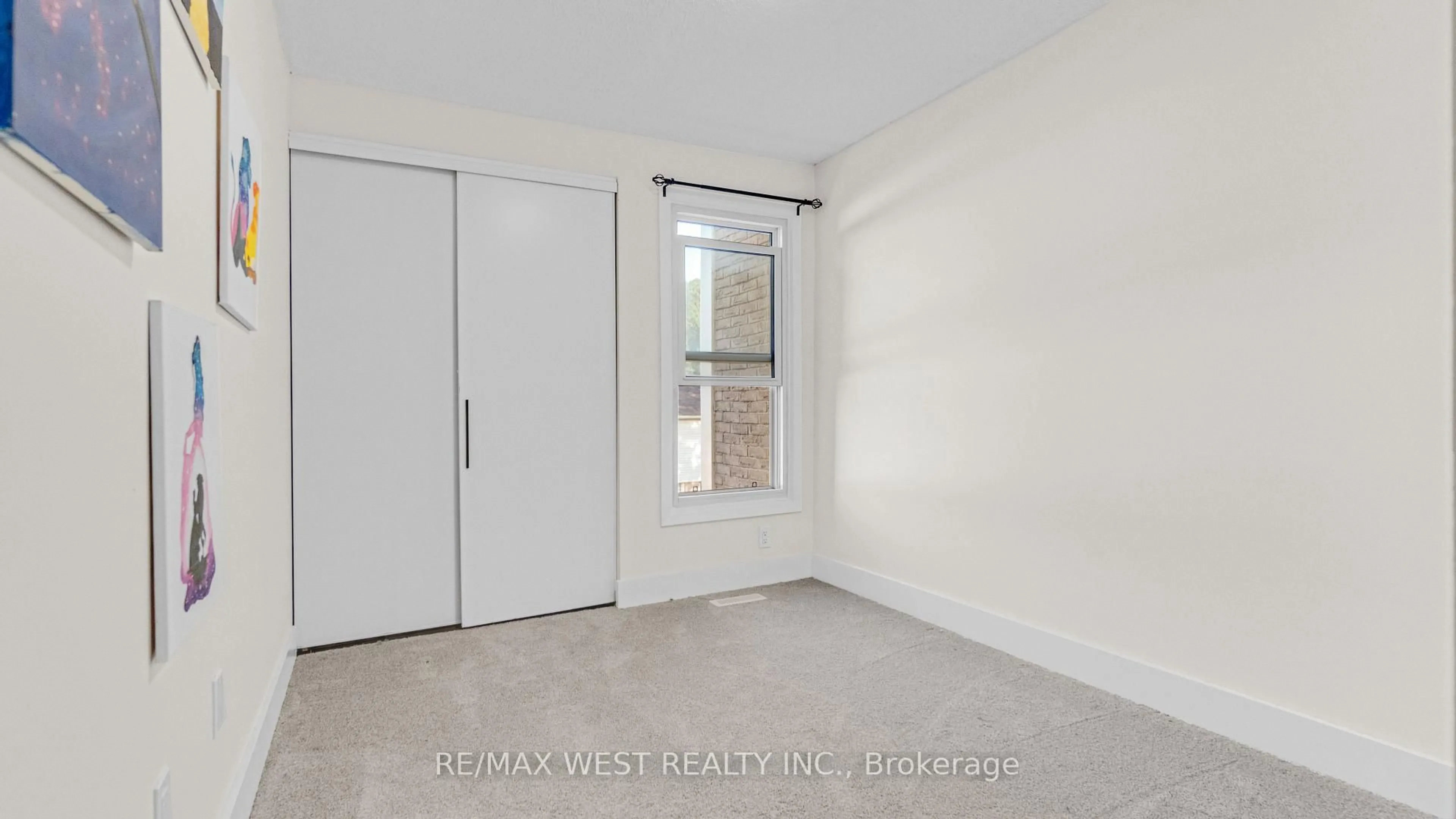 A pic of a room for 165 GREEN VALLEY Dr #18, Kitchener Ontario N2P 1K3