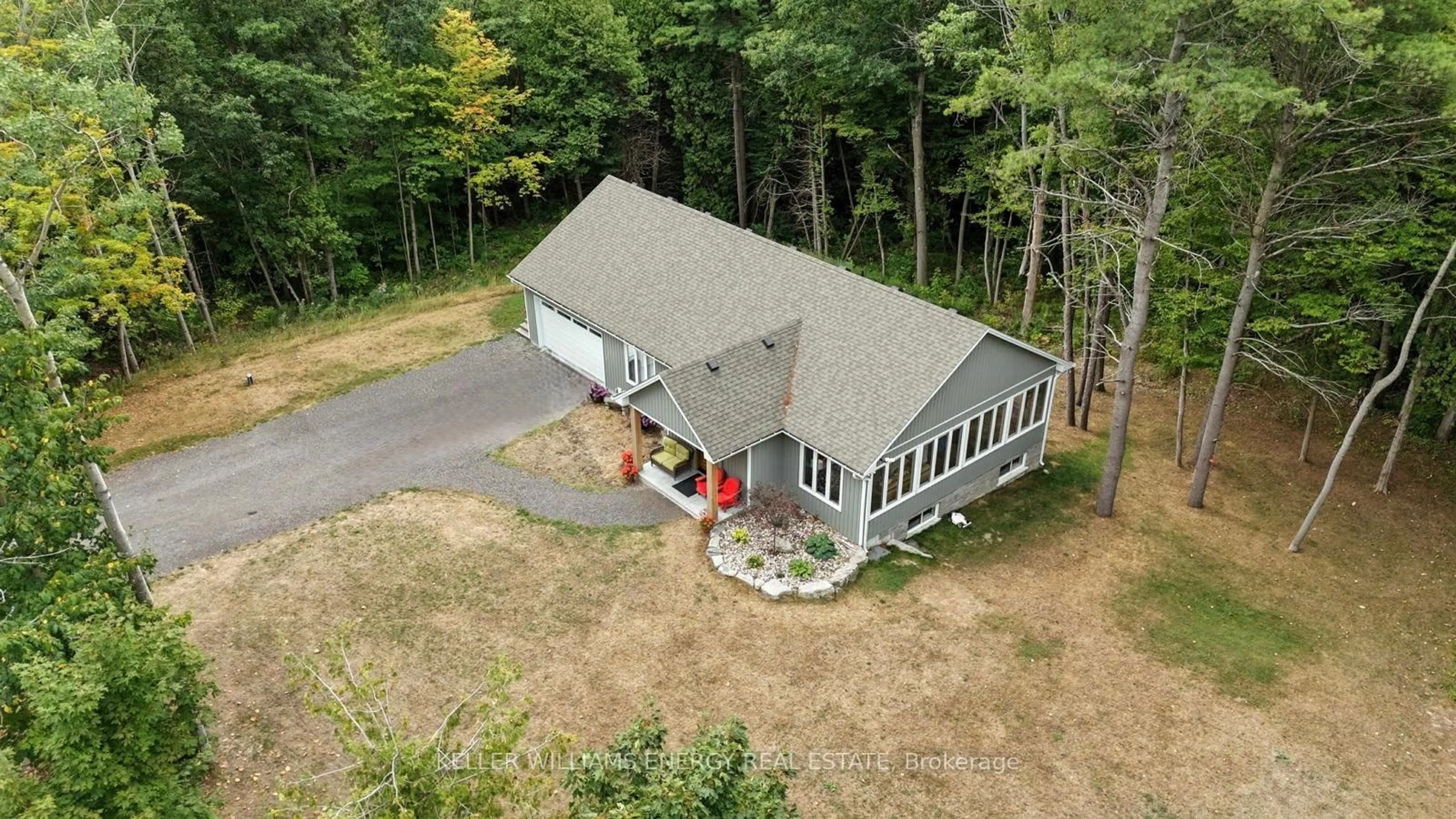 A pic from outside/outdoor area/front of a property/back of a property/a pic from drone, building for 2386 Hircock Rd, Hamilton Township Ontario K0K 1C0