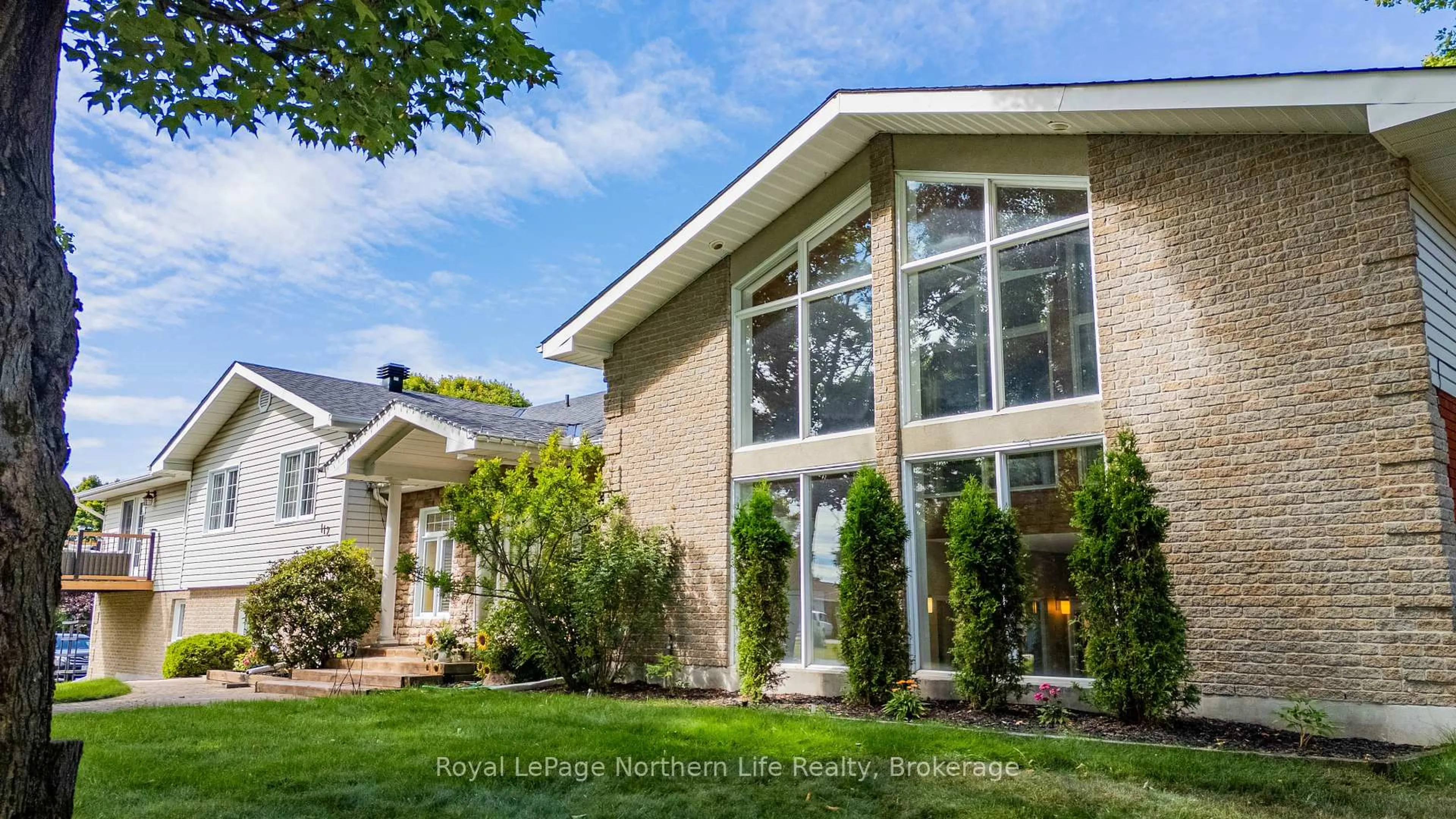 Home with vinyl exterior material, street for 112 Wallace Heights Dr, North Bay Ontario P1C 1E6