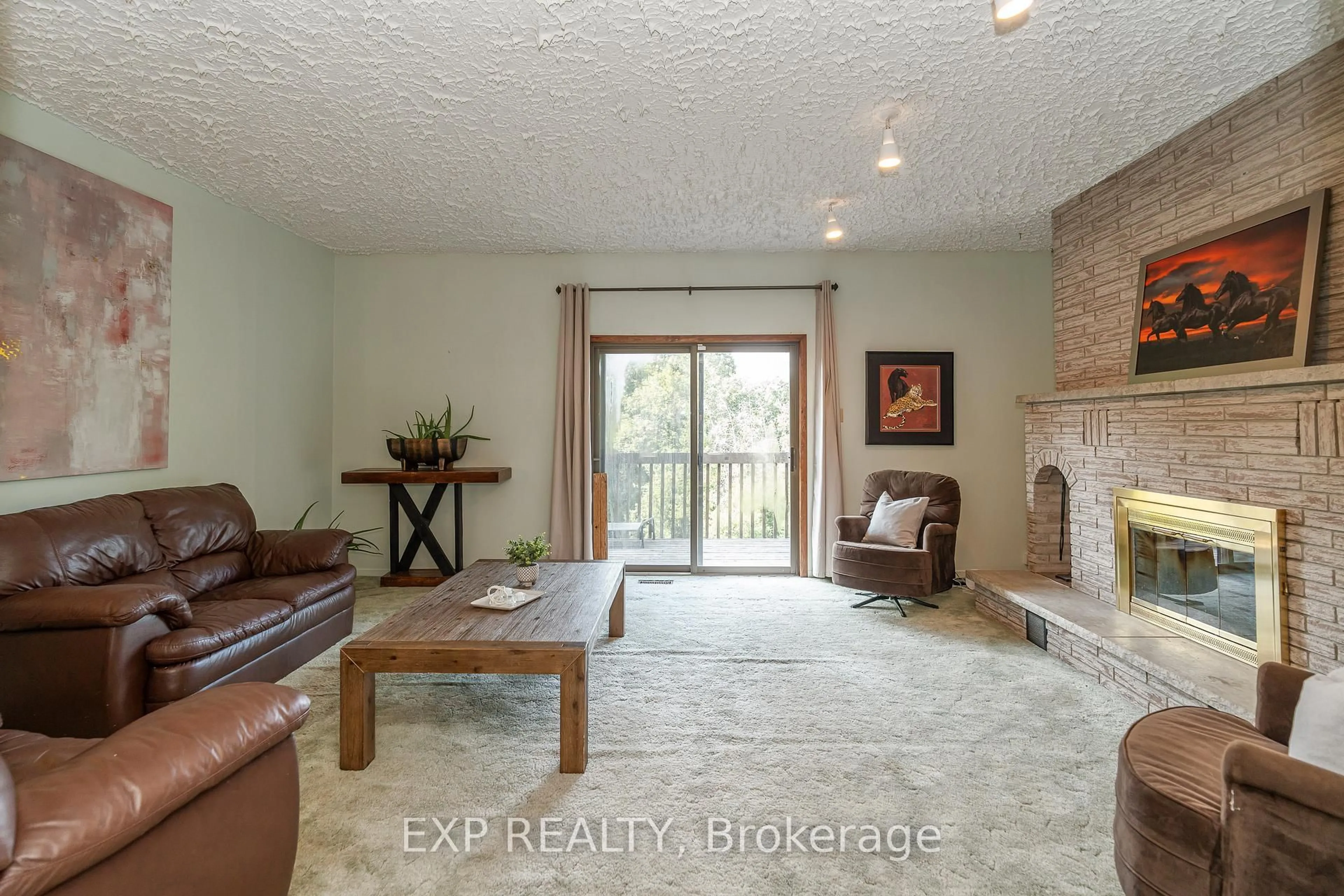 Living room with furniture, ceramic/tile floor for 1437 Usborne St, Braeside Ontario K0A 1G0