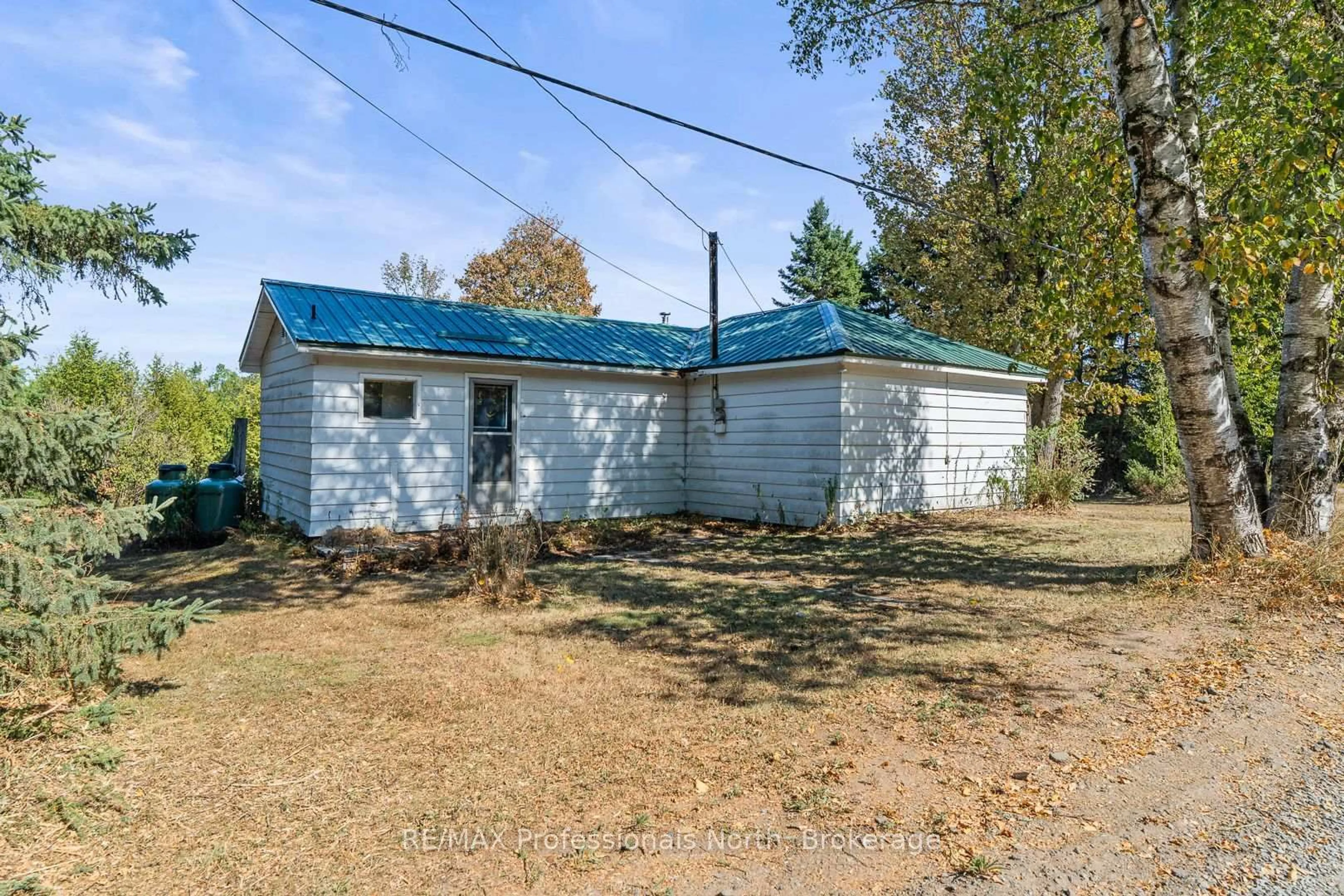 Shed for 60 Mountain St, Dysart et al Ontario K0M 1S0