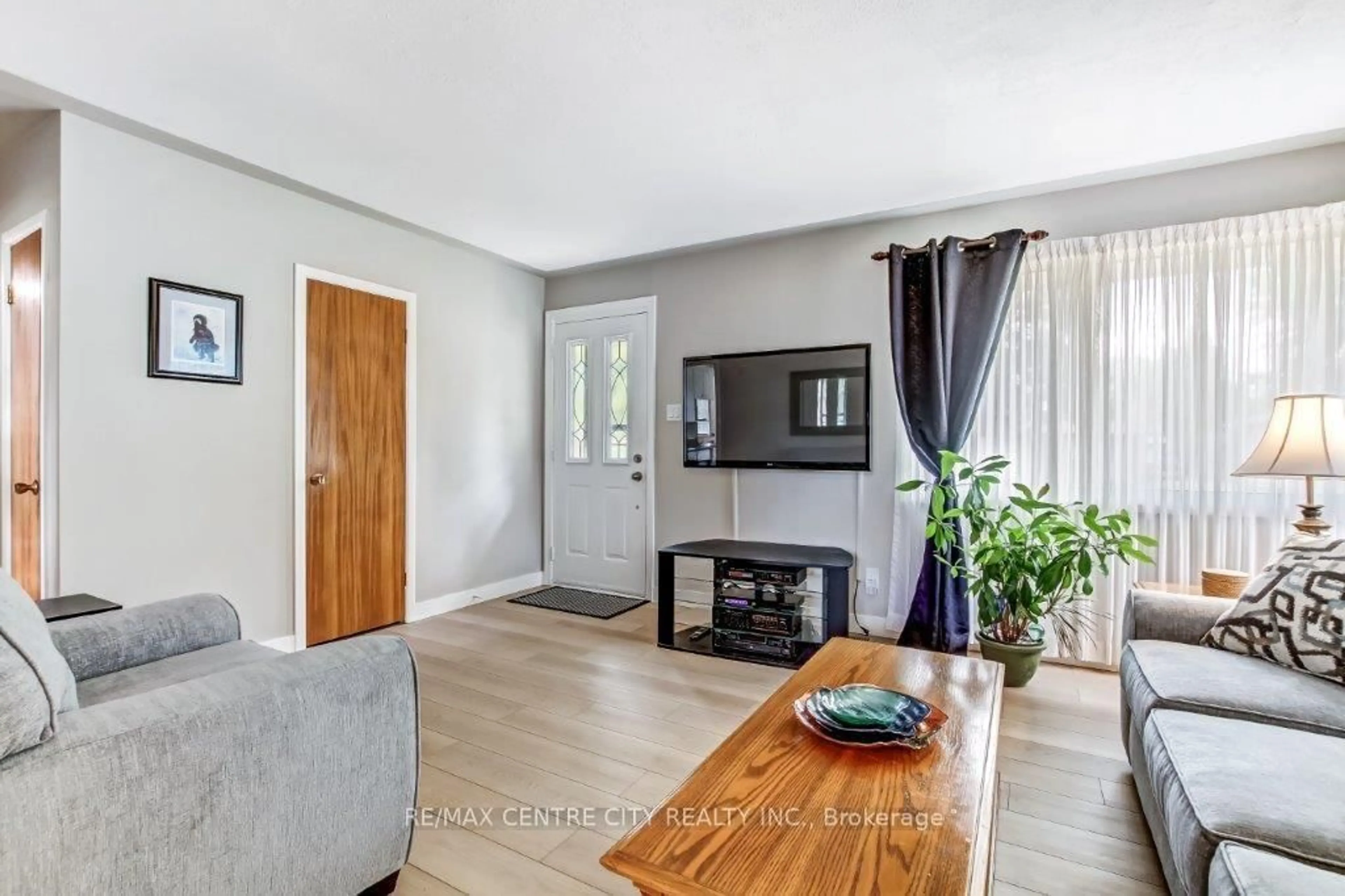 Living room with furniture, unknown for 12 Curtis Ave, London South Ontario N5Z 4G1
