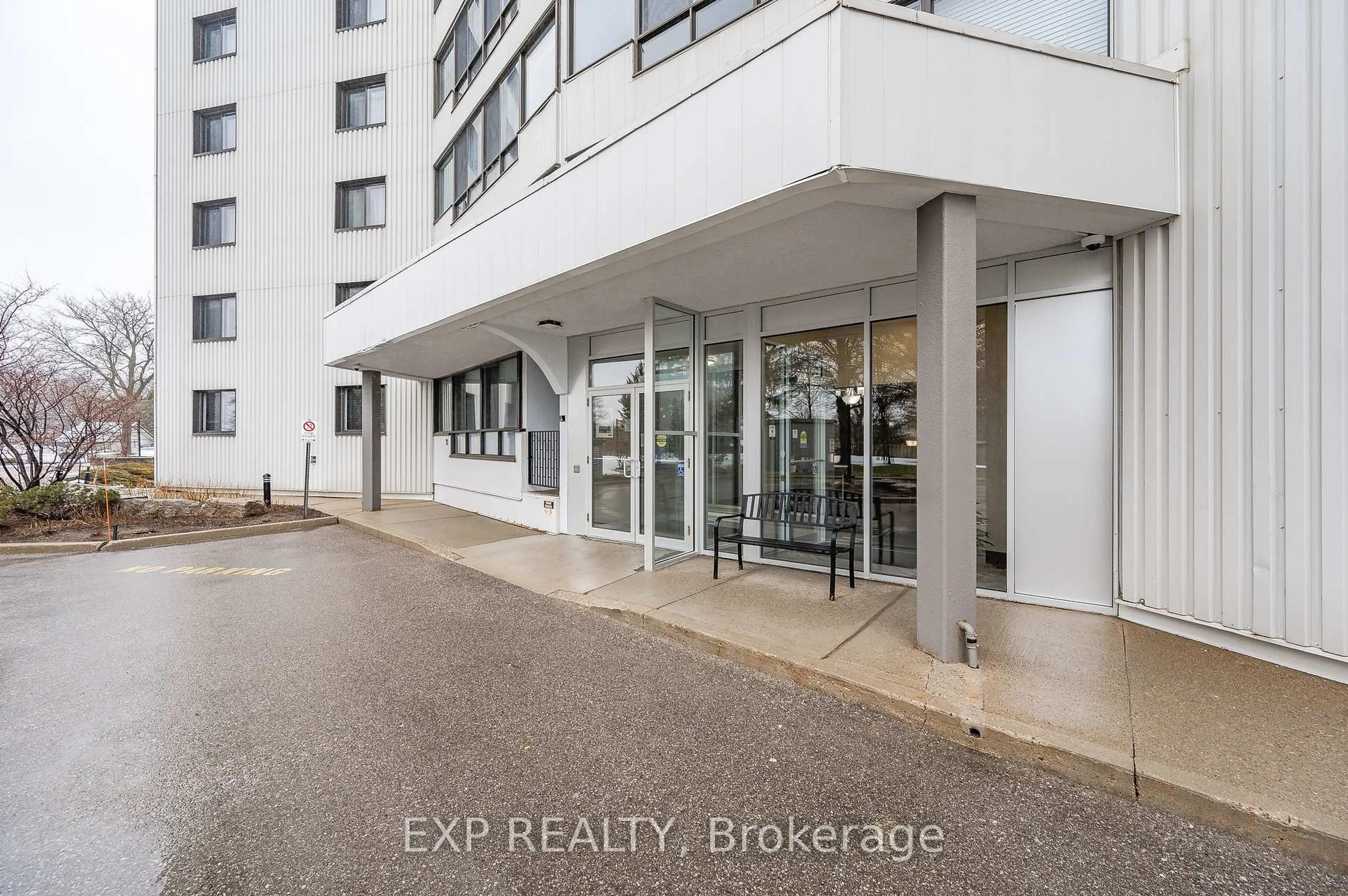 Unknown for 250 Glenridge Dr #1106, Waterloo Ontario N2J 4H8