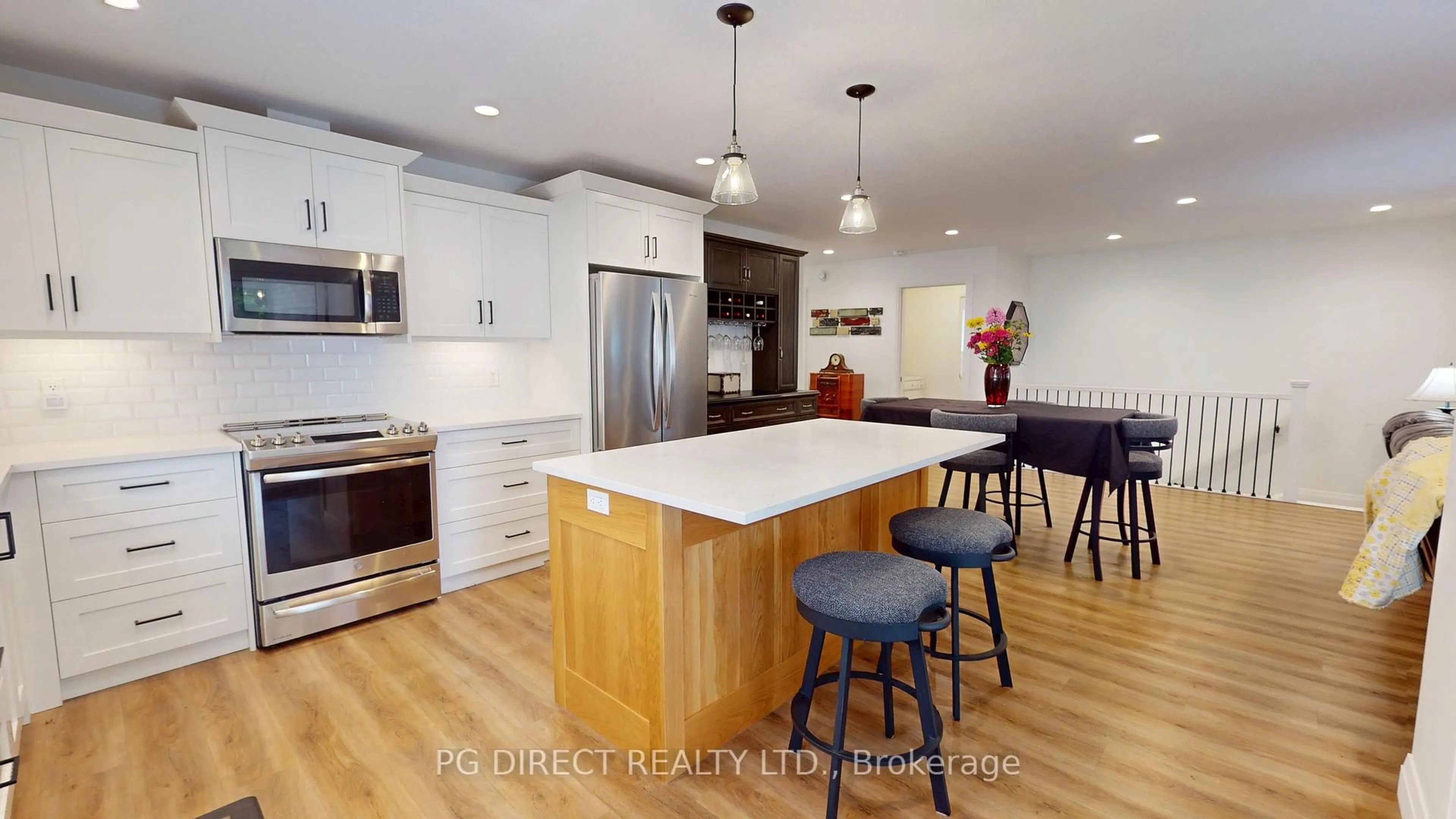 Open concept kitchen, unknown for 635 King St, Minto Ontario N0G 2P0