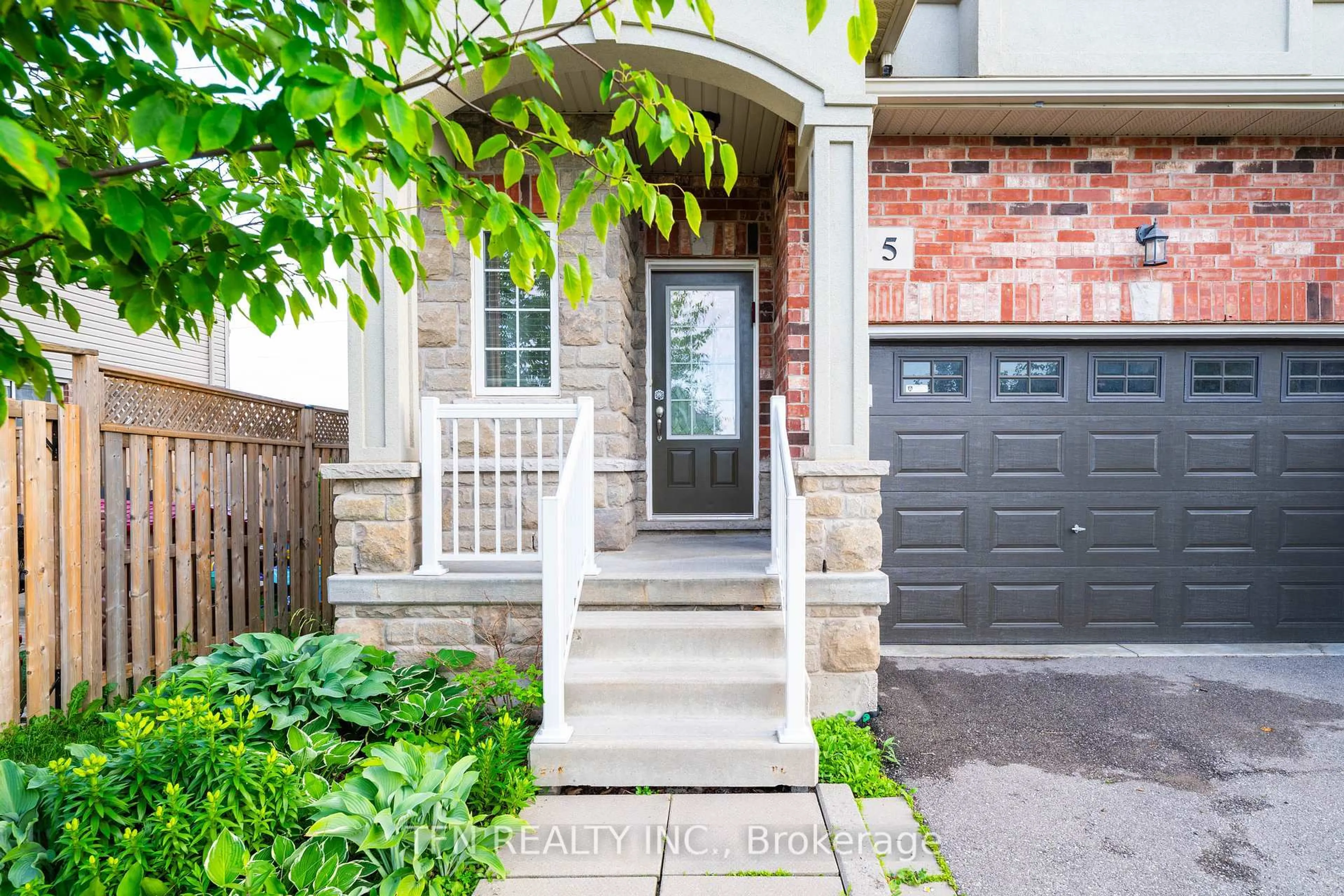 Unknown for 73 Medici Lane #5, Hamilton Ontario L9B 0H2