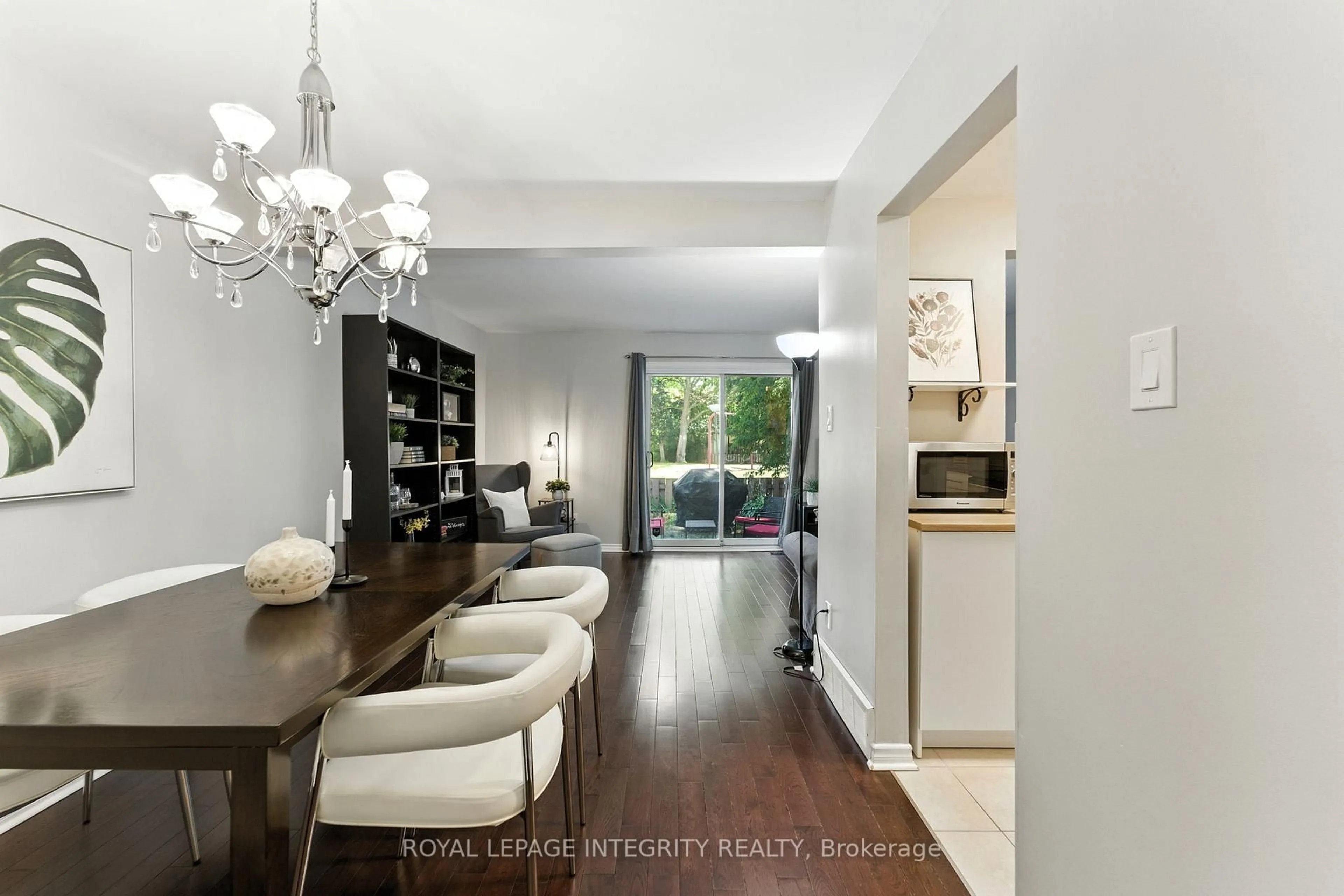 Dining room, unknown for 1 Baneberry Cres, Ottawa Ontario K2L 2Y3