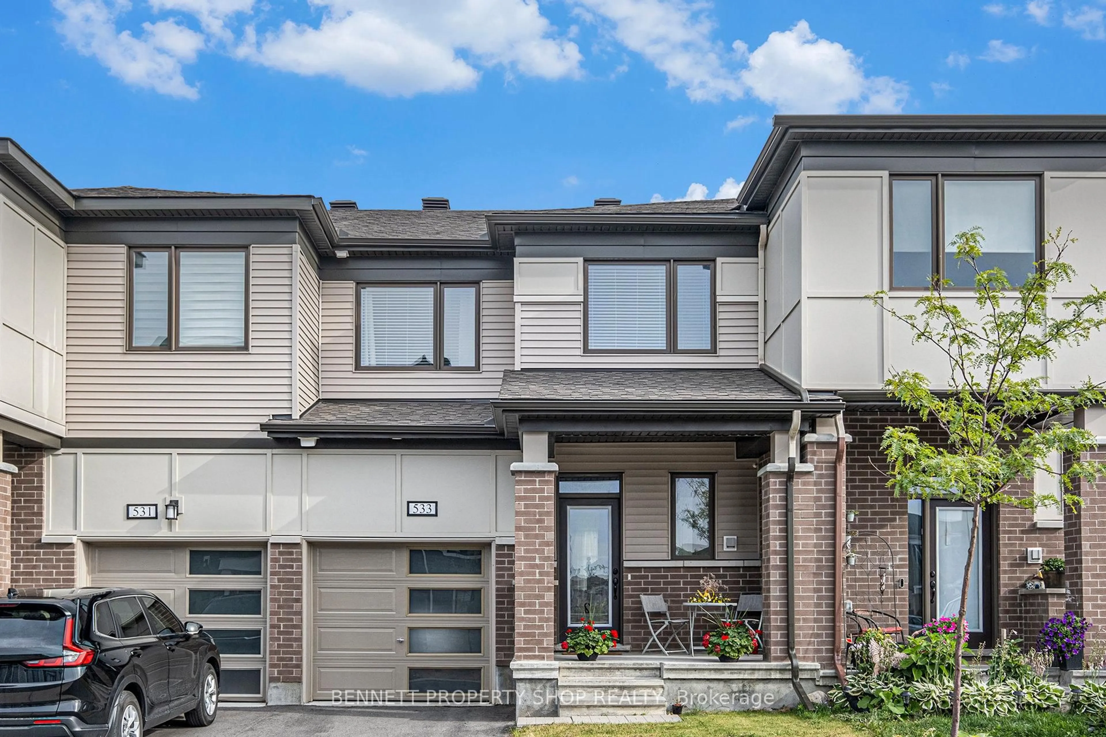 Home with brick exterior material, street for 533 Rye Grass Way, Ottawa Ontario K2J 7A1