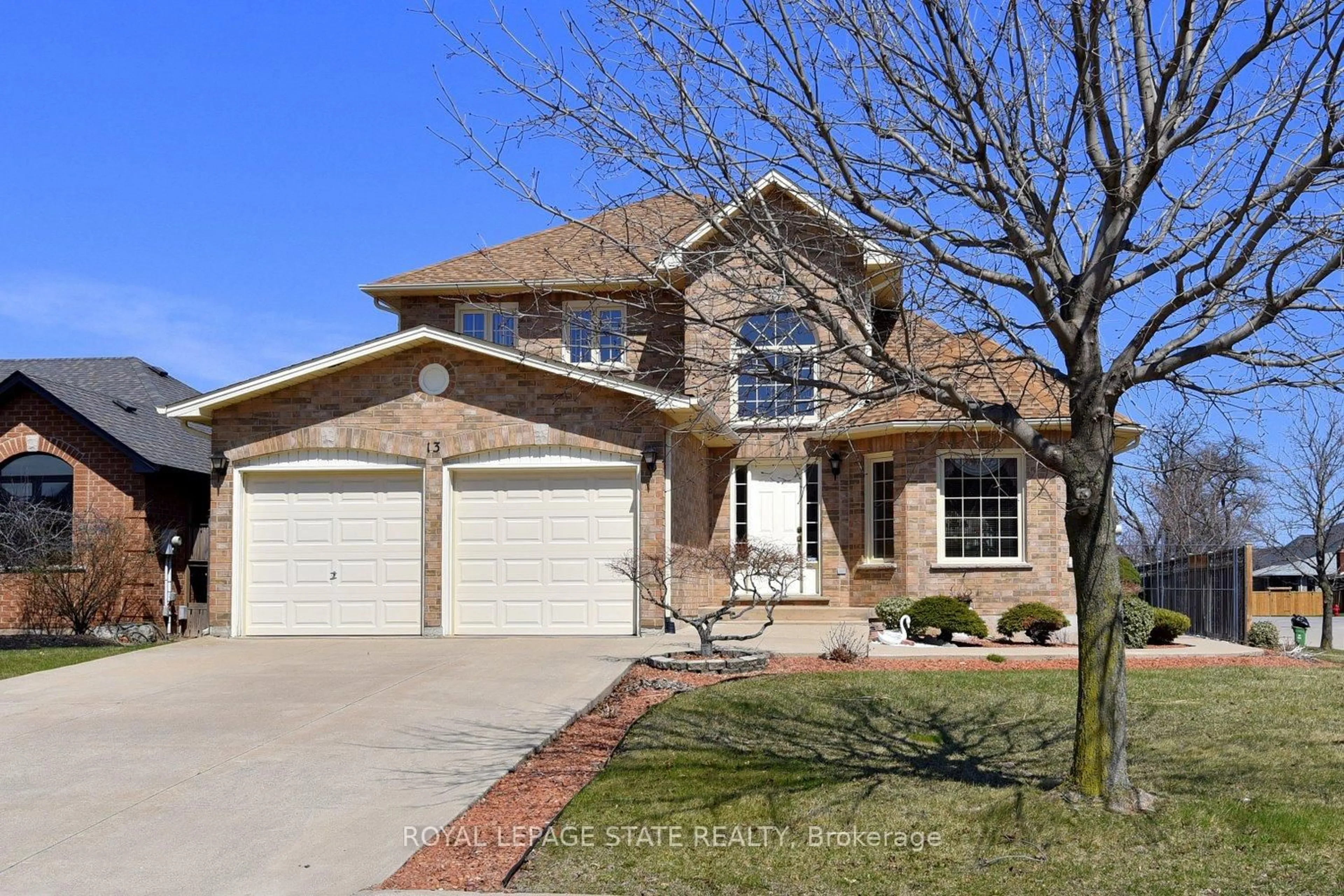 Home with brick exterior material, street for 13 Chianti Cres, Hamilton Ontario L8E 5W1