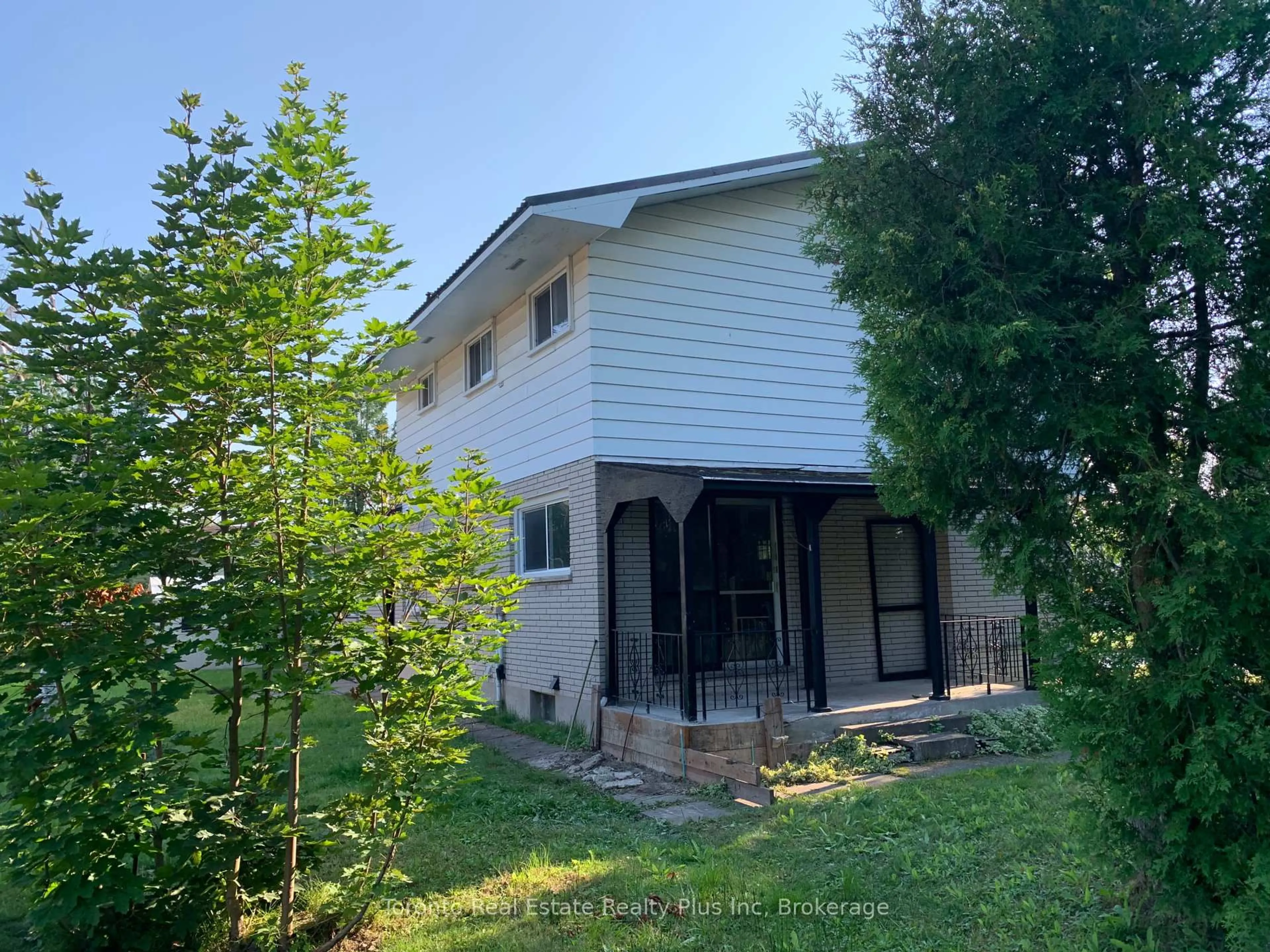 Unknown for 70 Lasalle Ct Cres, Sault Ste Marie Ontario P6B 4R6