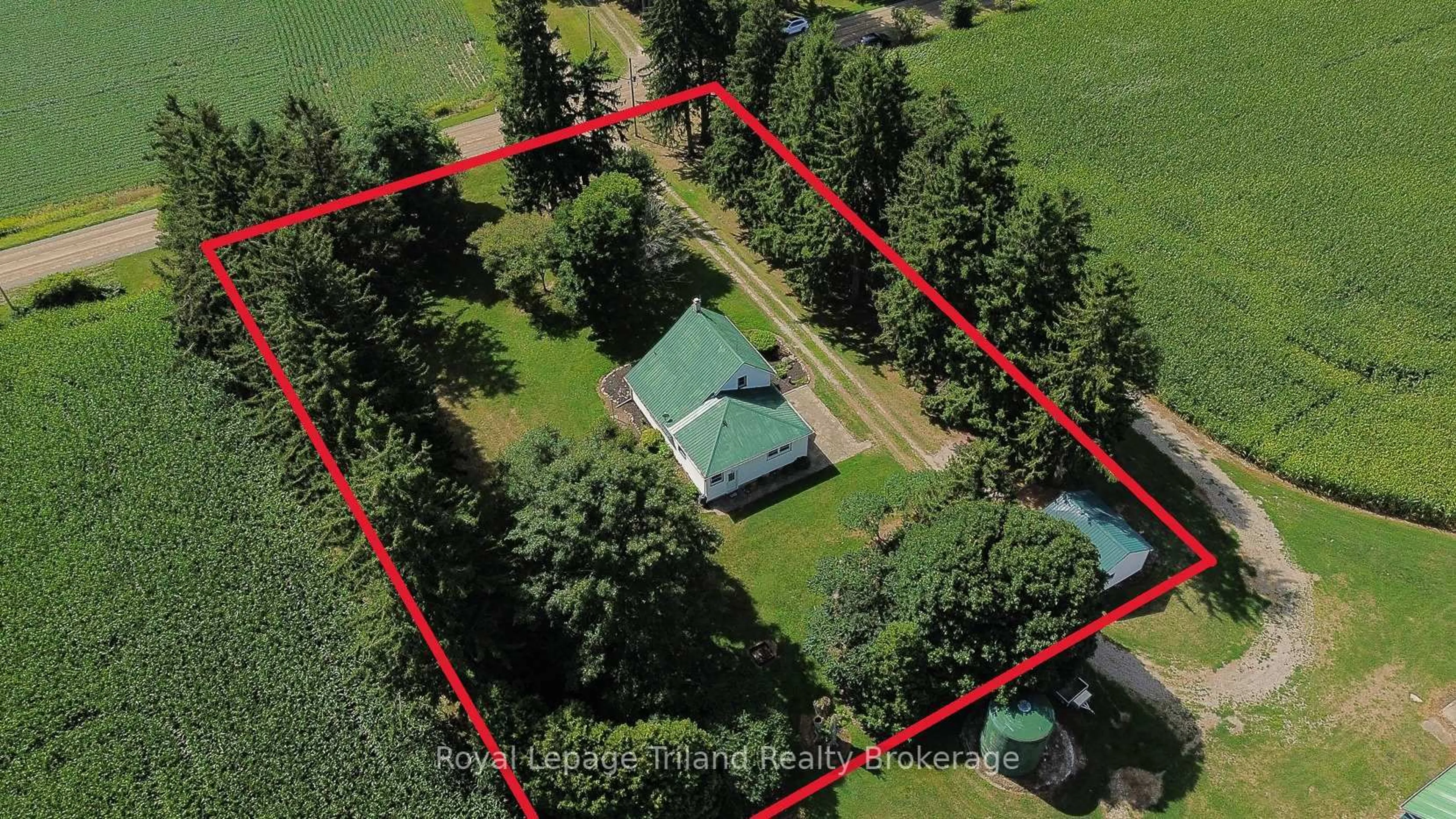 A pic from outside/outdoor area/front of a property/back of a property/a pic from drone, unknown for 18126 Wyton Dr, Thames Centre Ontario N0M 2M0