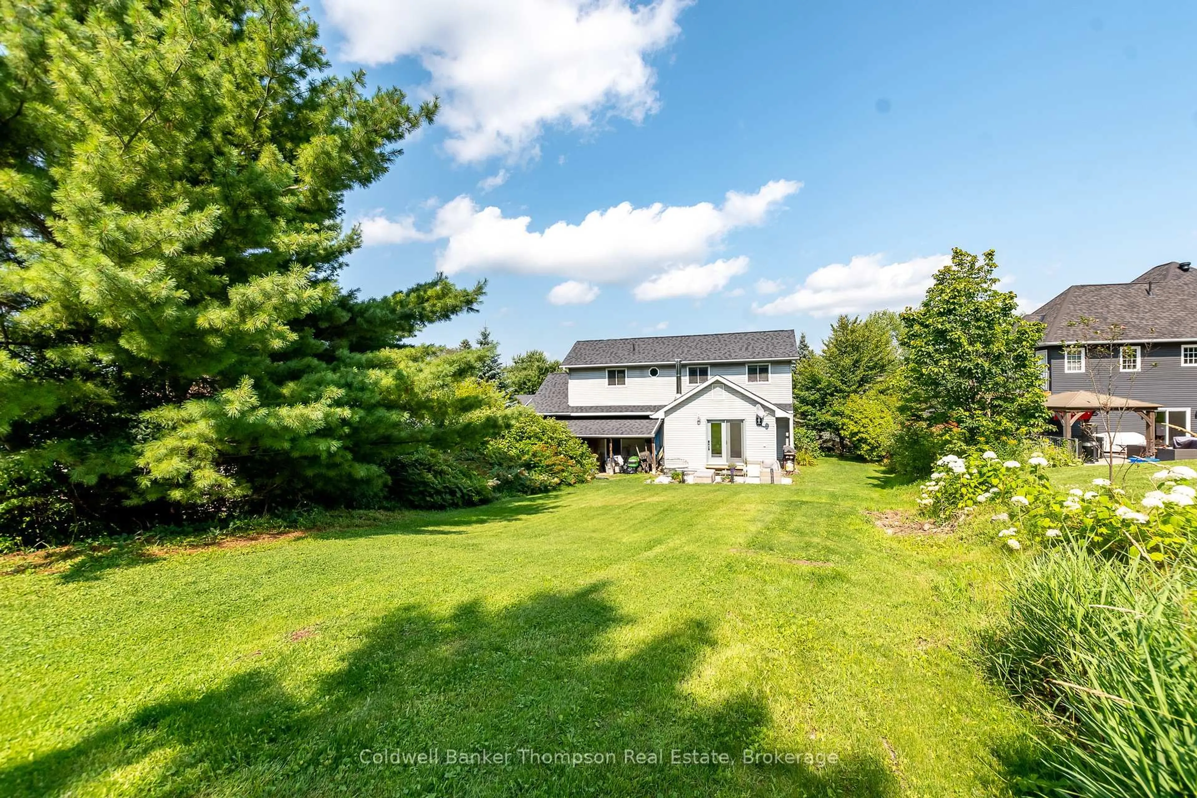 A pic from outside/outdoor area/front of a property/back of a property/a pic from drone, water/lake/river/ocean view for 15 Covered Bridge Tr, Bracebridge Ontario P1L 1Y1