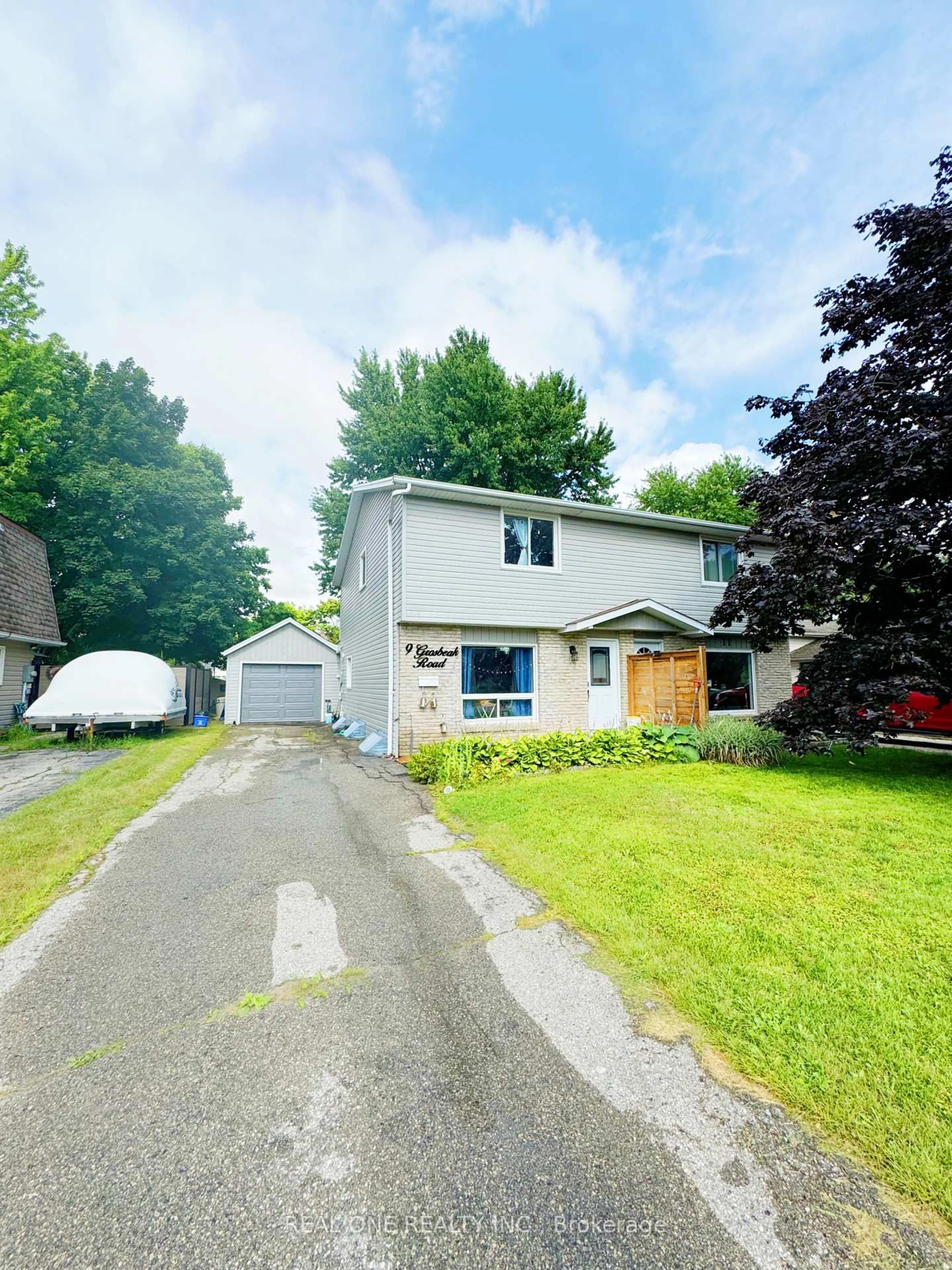 Unknown for 9 Grosbeak Rd, Woolwich Ontario N3B 1V6