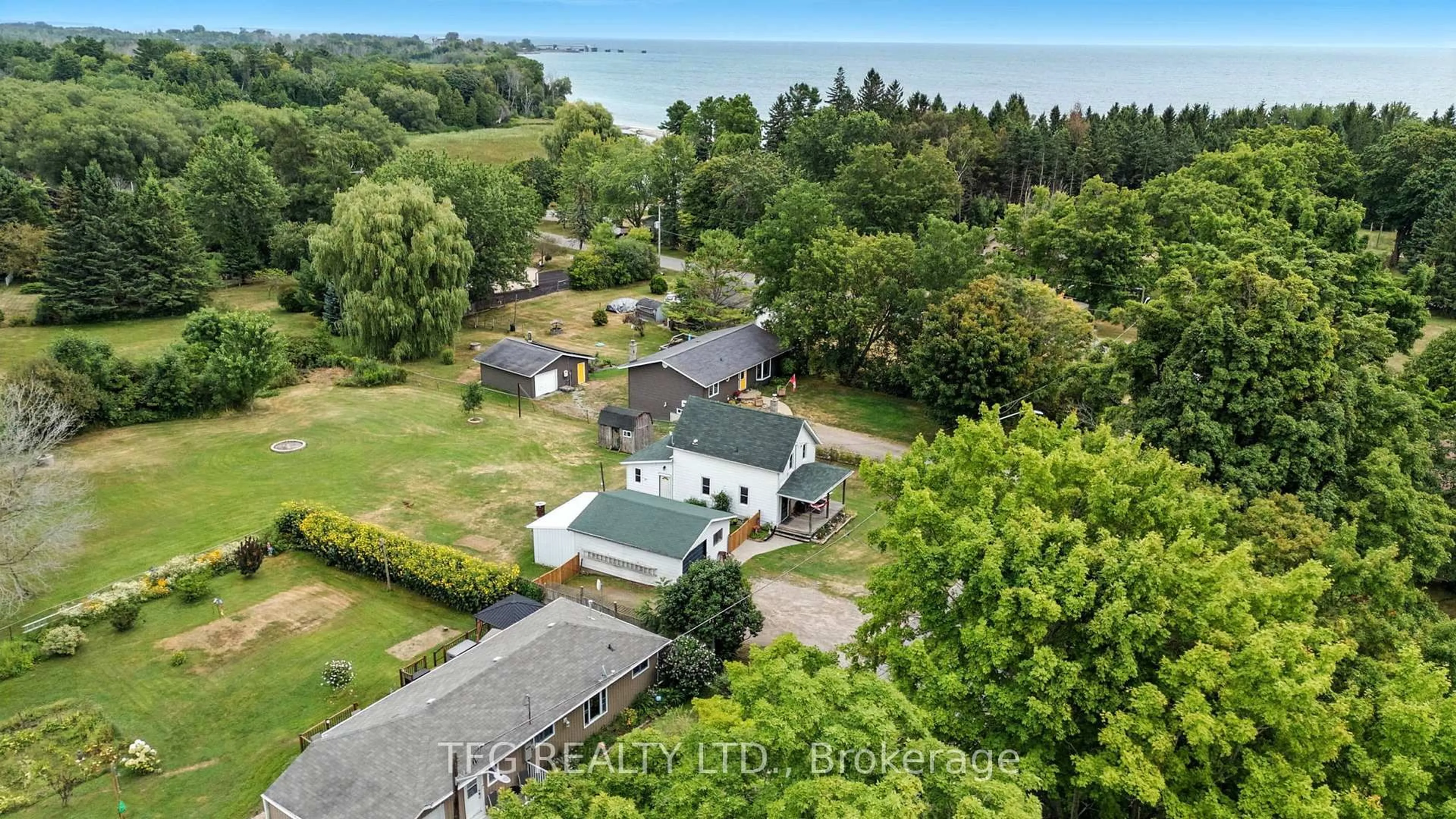 A pic from outside/outdoor area/front of a property/back of a property/a pic from drone, water/lake/river/ocean view for 155 Ontario St, Alnwick/Haldimand Ontario K0K 1S0
