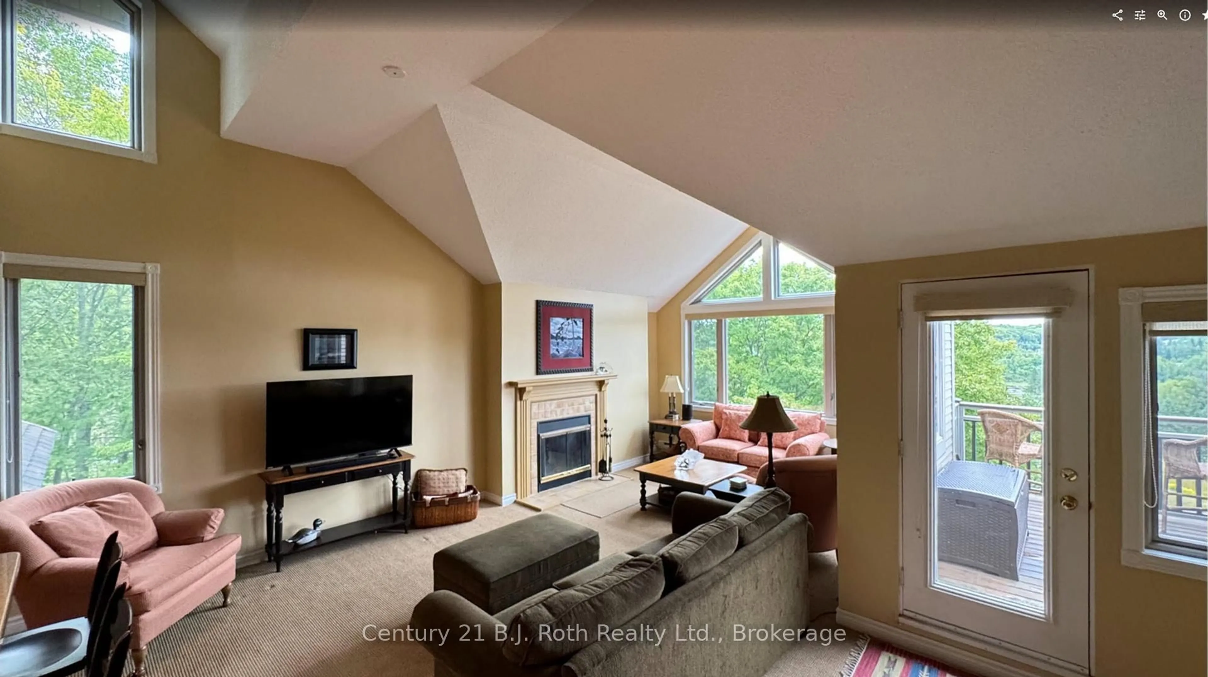Living room with furniture, unknown for 431 Grandview Hilltop Dr, Huntsville Ontario P1H 2J5