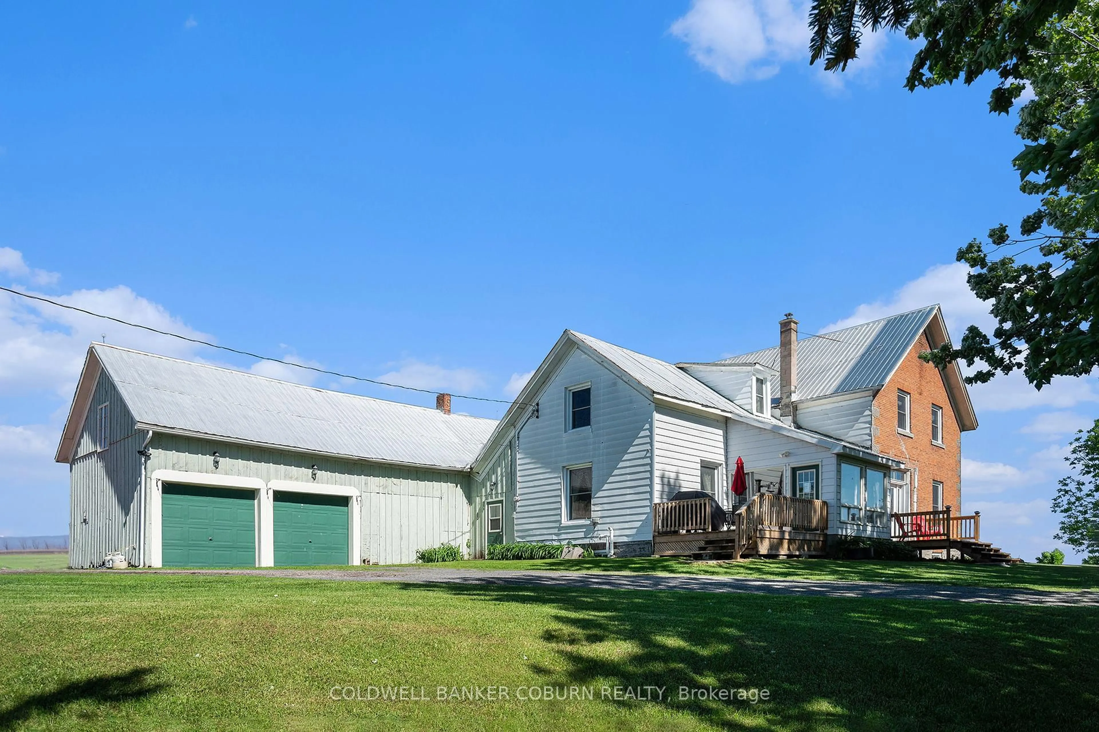 A pic from outside/outdoor area/front of a property/back of a property/a pic from drone, street for 2327 Hwy 31 Rd, North Dundas Ontario K0C 1H0