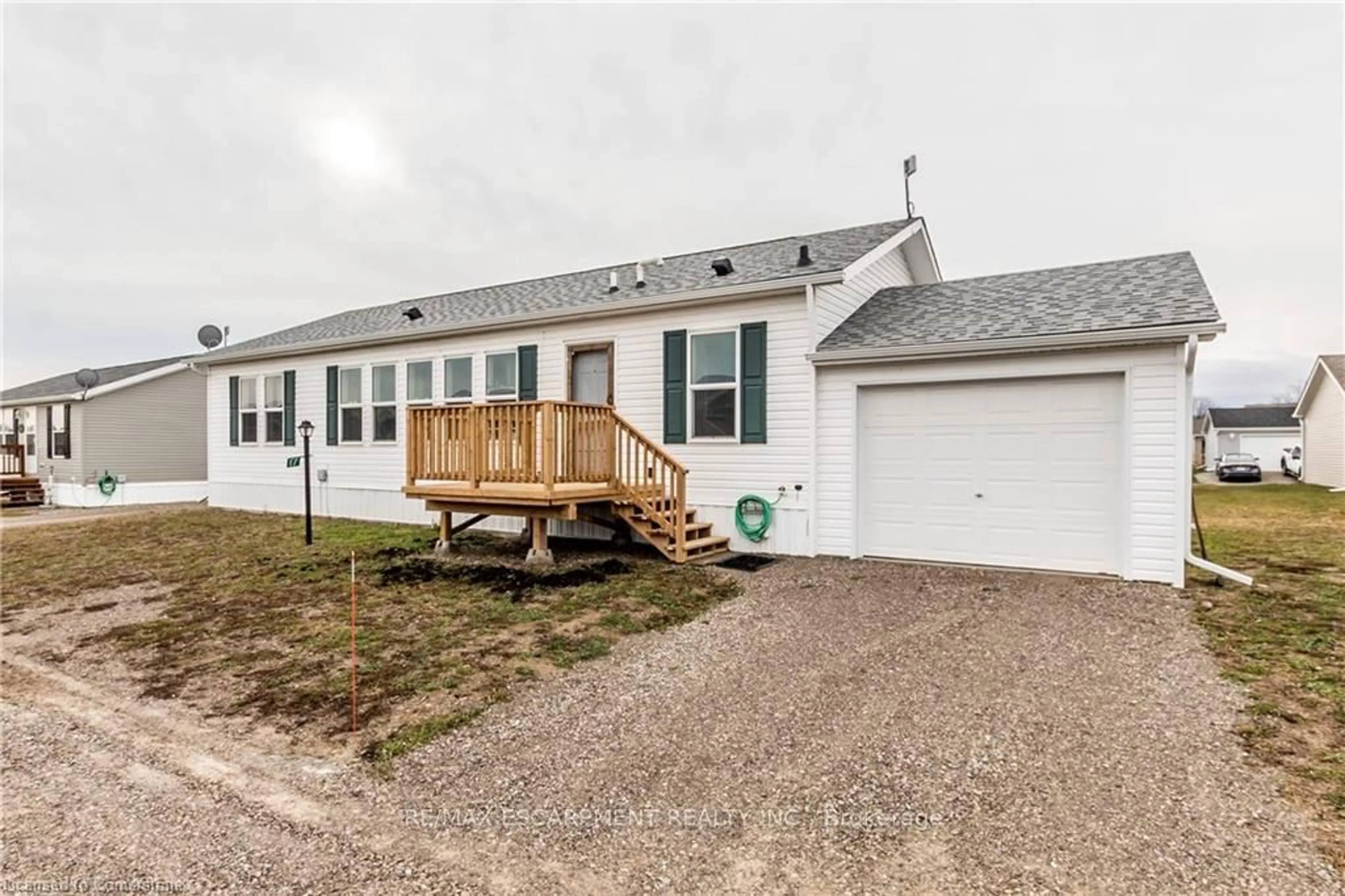 Unknown for 17 BENT WILLOW Crt, Haldimand Ontario N0A 1L0