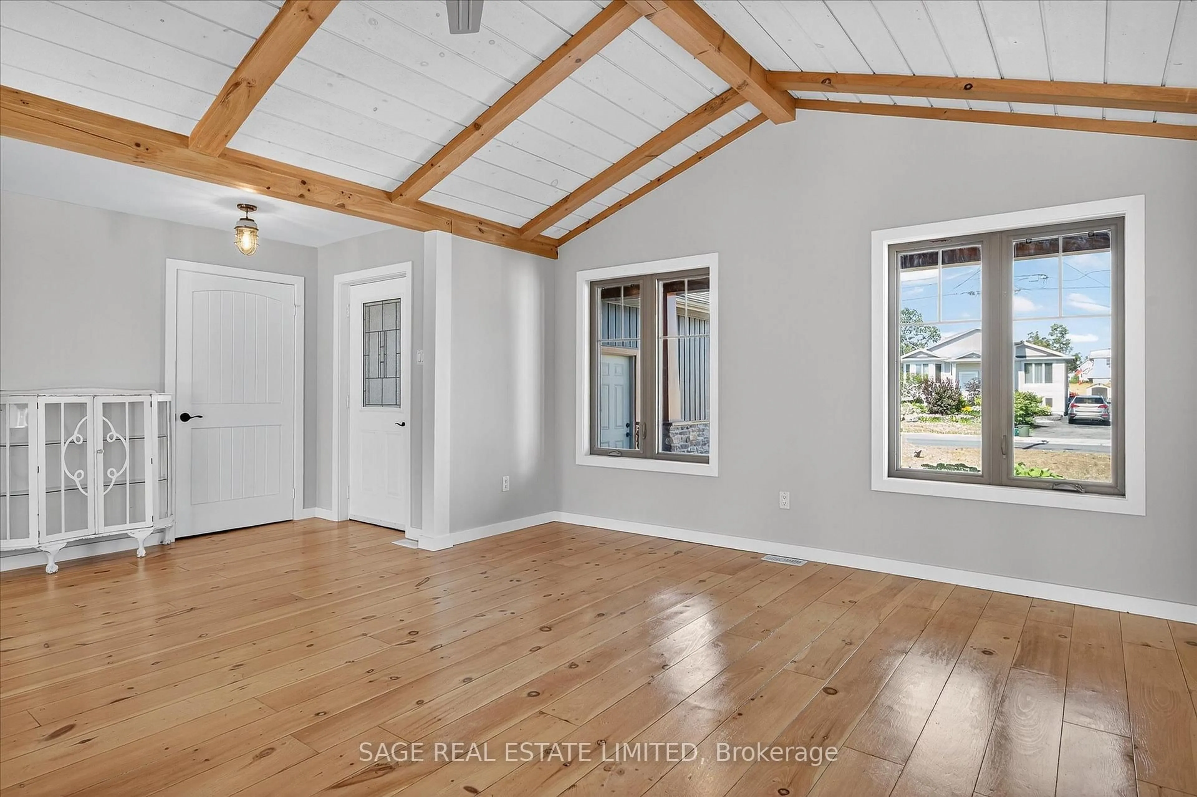 Unknown for 69 Helen St, Kawartha Lakes Ontario K0M 1A0