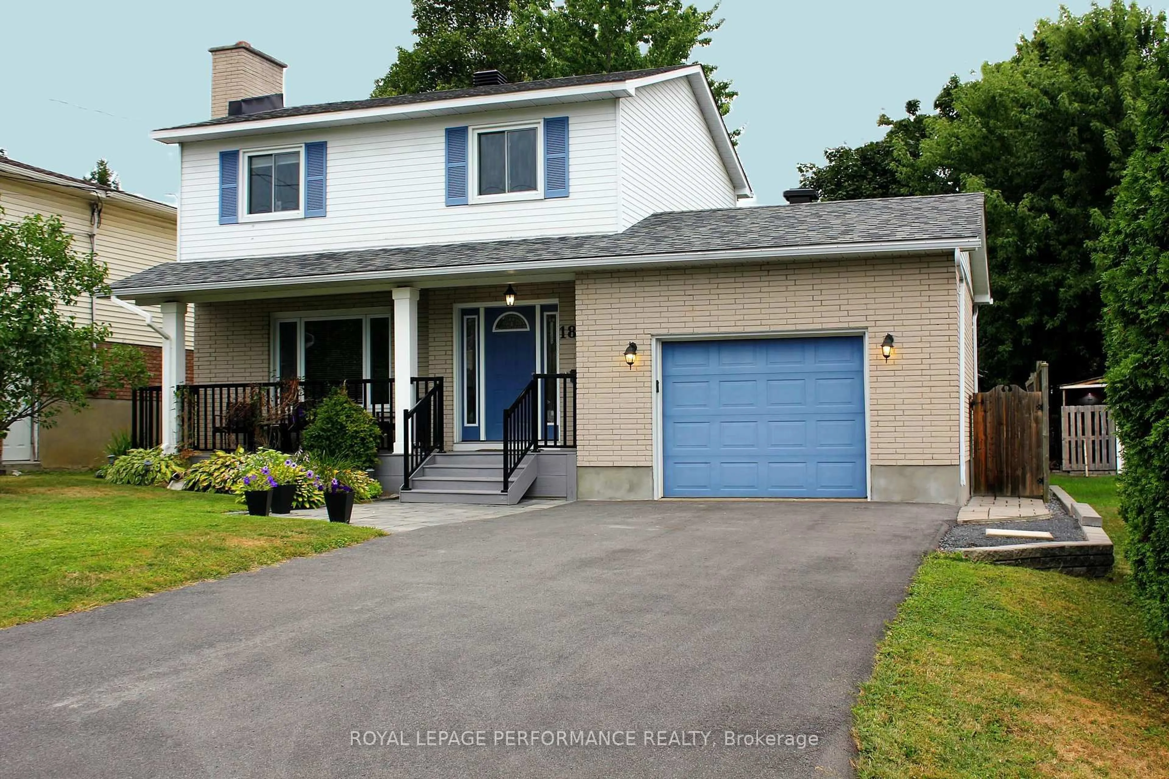 Home with vinyl exterior material, street for 1809 Alguire St, Cornwall Ontario K6J 5E7