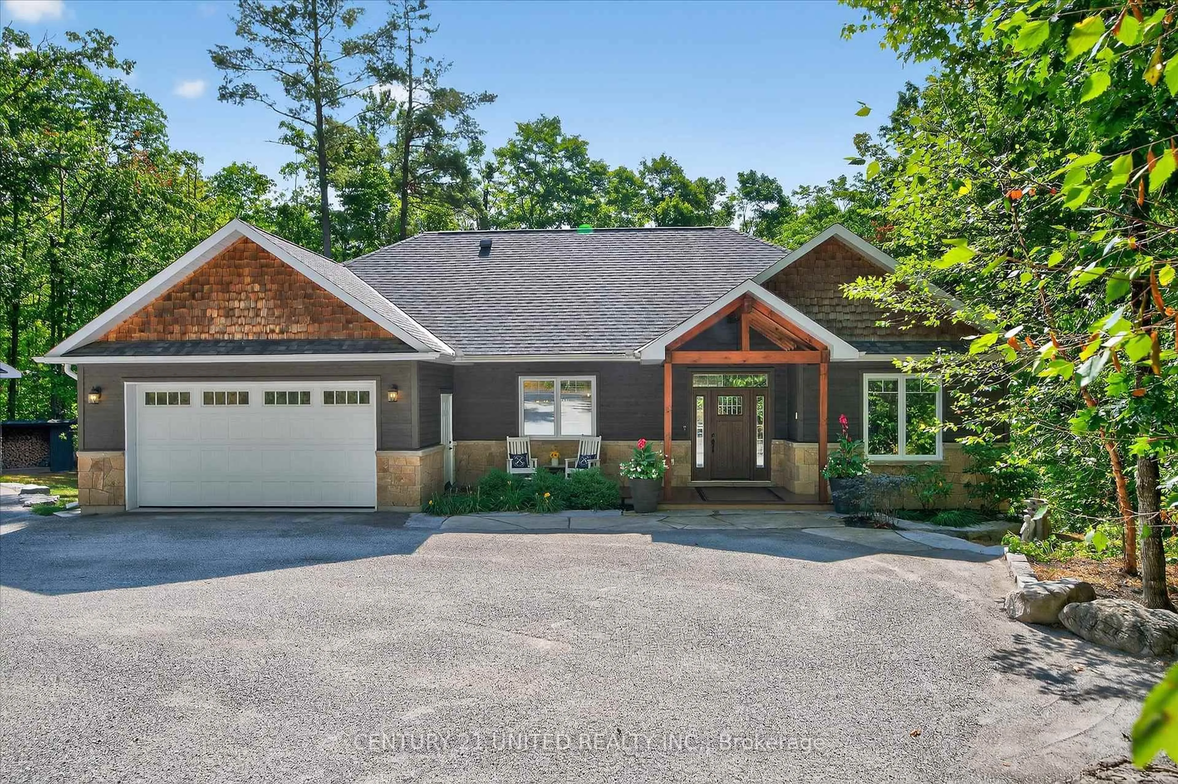 Home with brick exterior material, water/lake/river/ocean view for 2 Mitchell Cres, Trent Lakes Ontario K0L 1J0