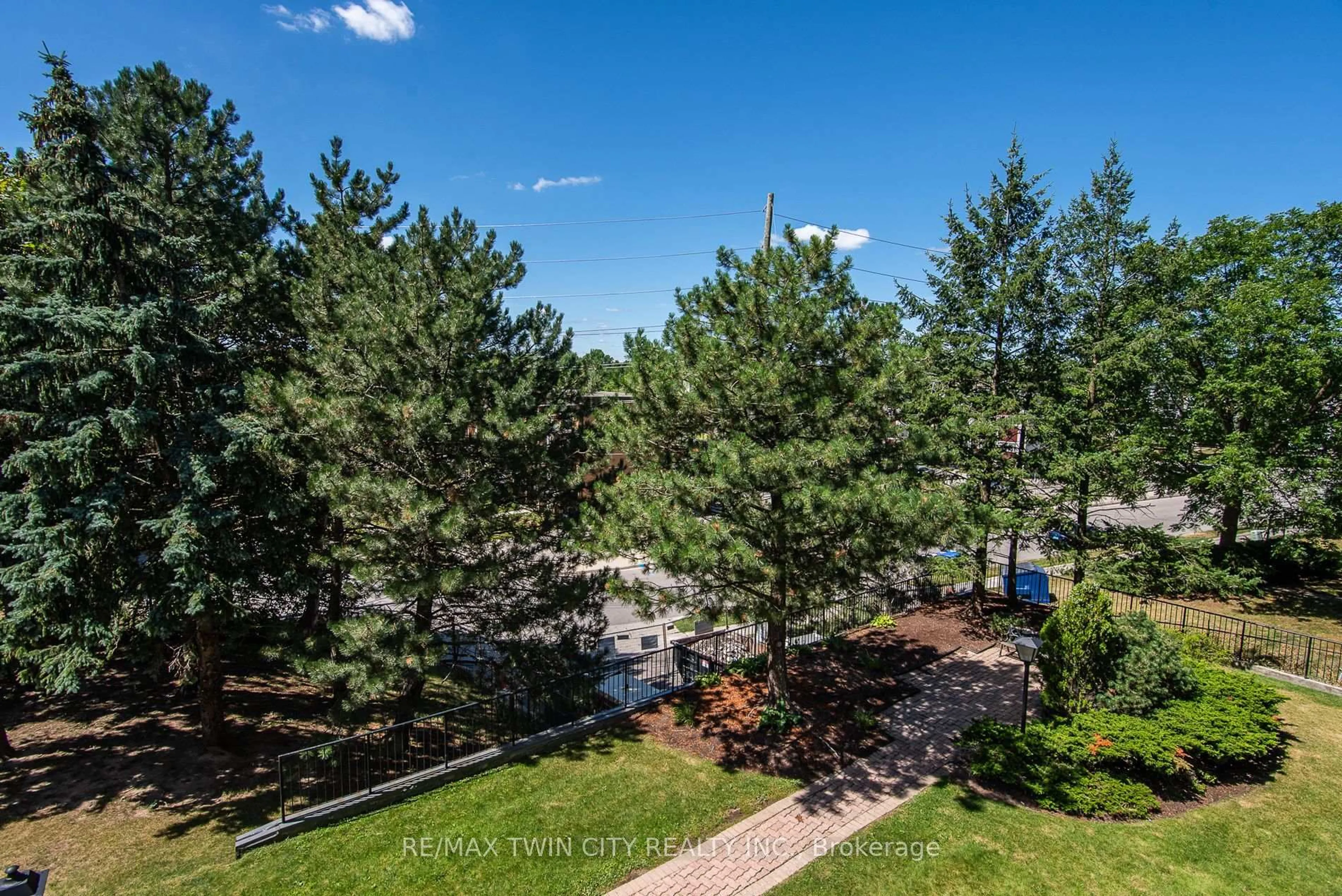 A pic from outside/outdoor area/front of a property/back of a property/a pic from drone, water/lake/river/ocean view for 375 King St #306, Waterloo Ontario N2J 4L6