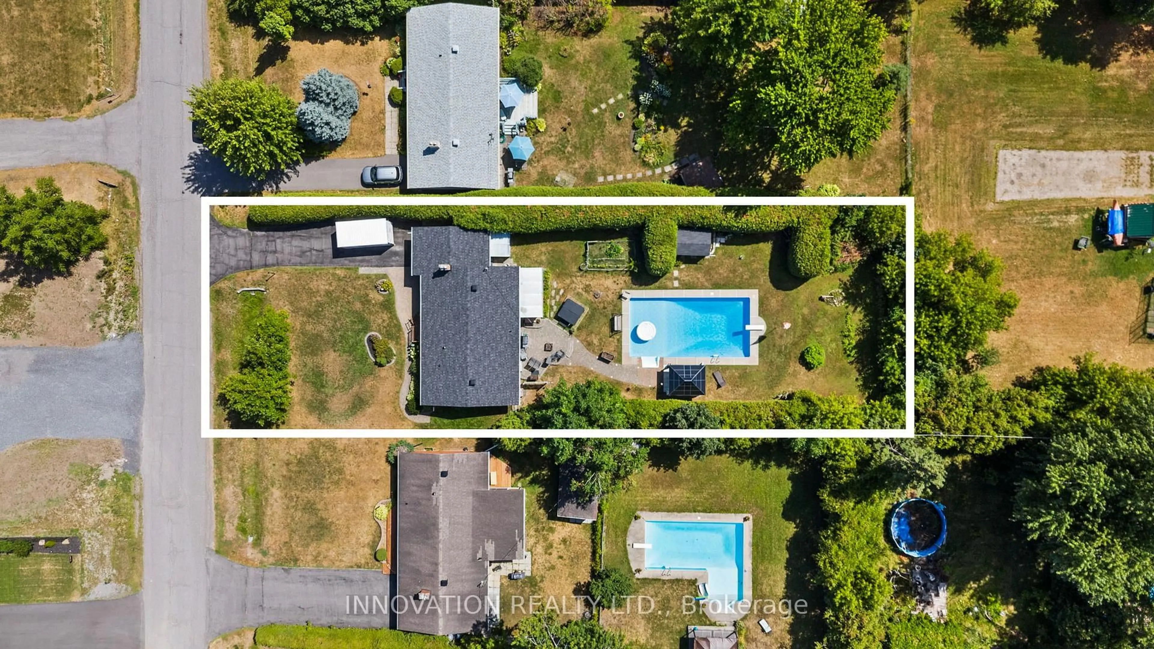 A pic from outside/outdoor area/front of a property/back of a property/a pic from drone, unknown for 77 Colonel Murray St, Richmond Ontario K0A 2Z0