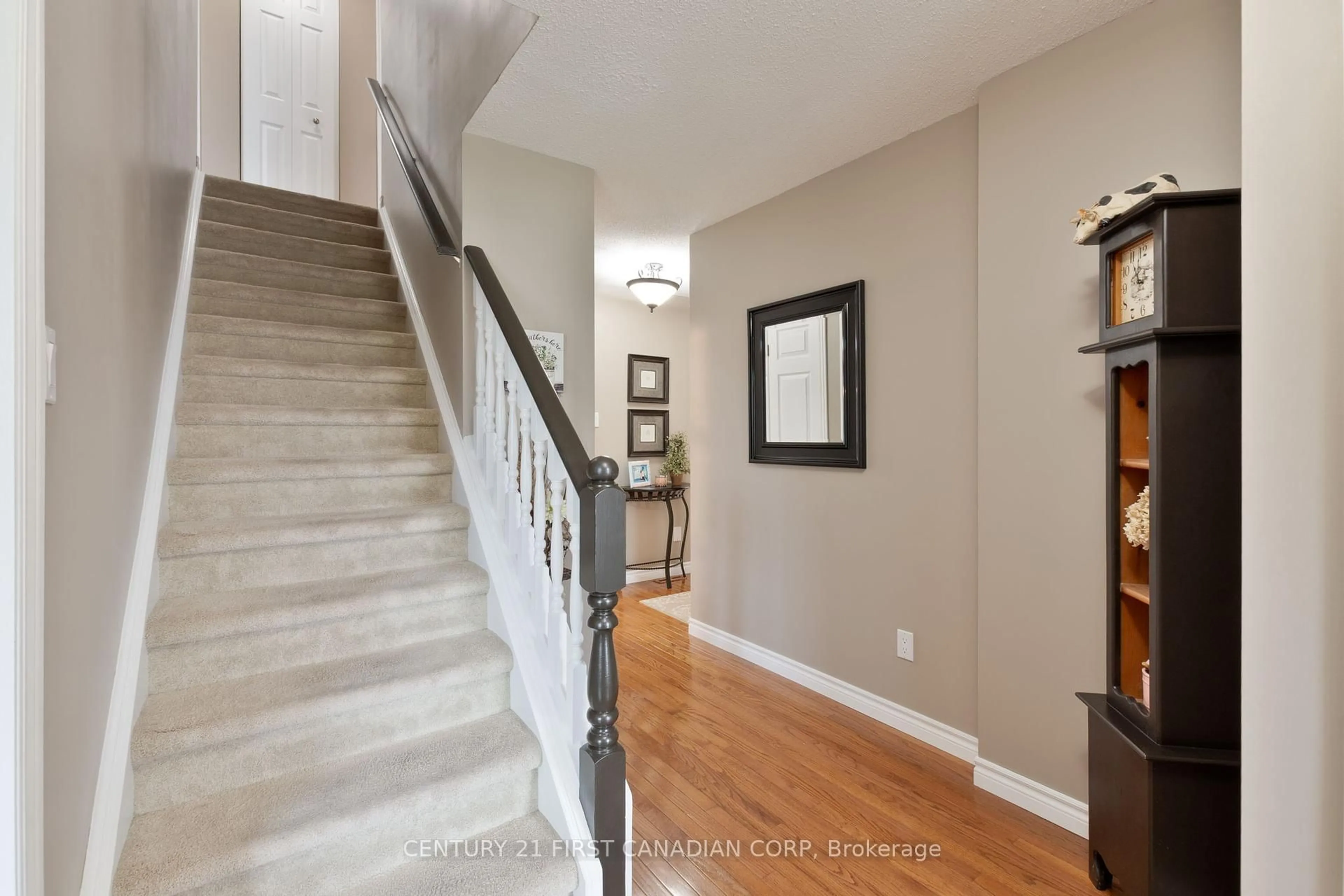 Unknown for 340 Canterbury Pl, Central Elgin Ontario N0L 1B0