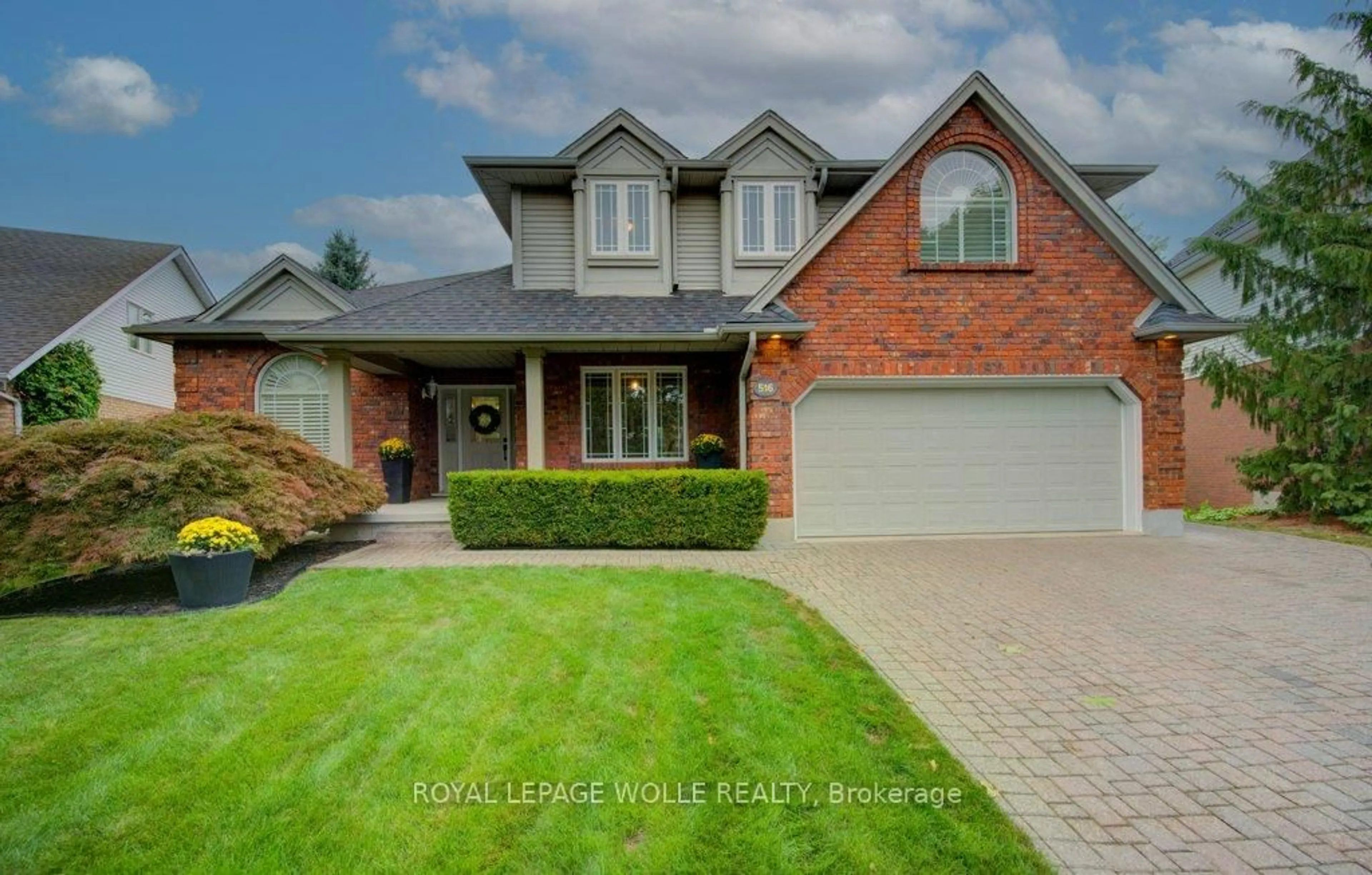 Home with brick exterior material, street for 516 Chancery Lane, Waterloo Ontario N2T 2N4