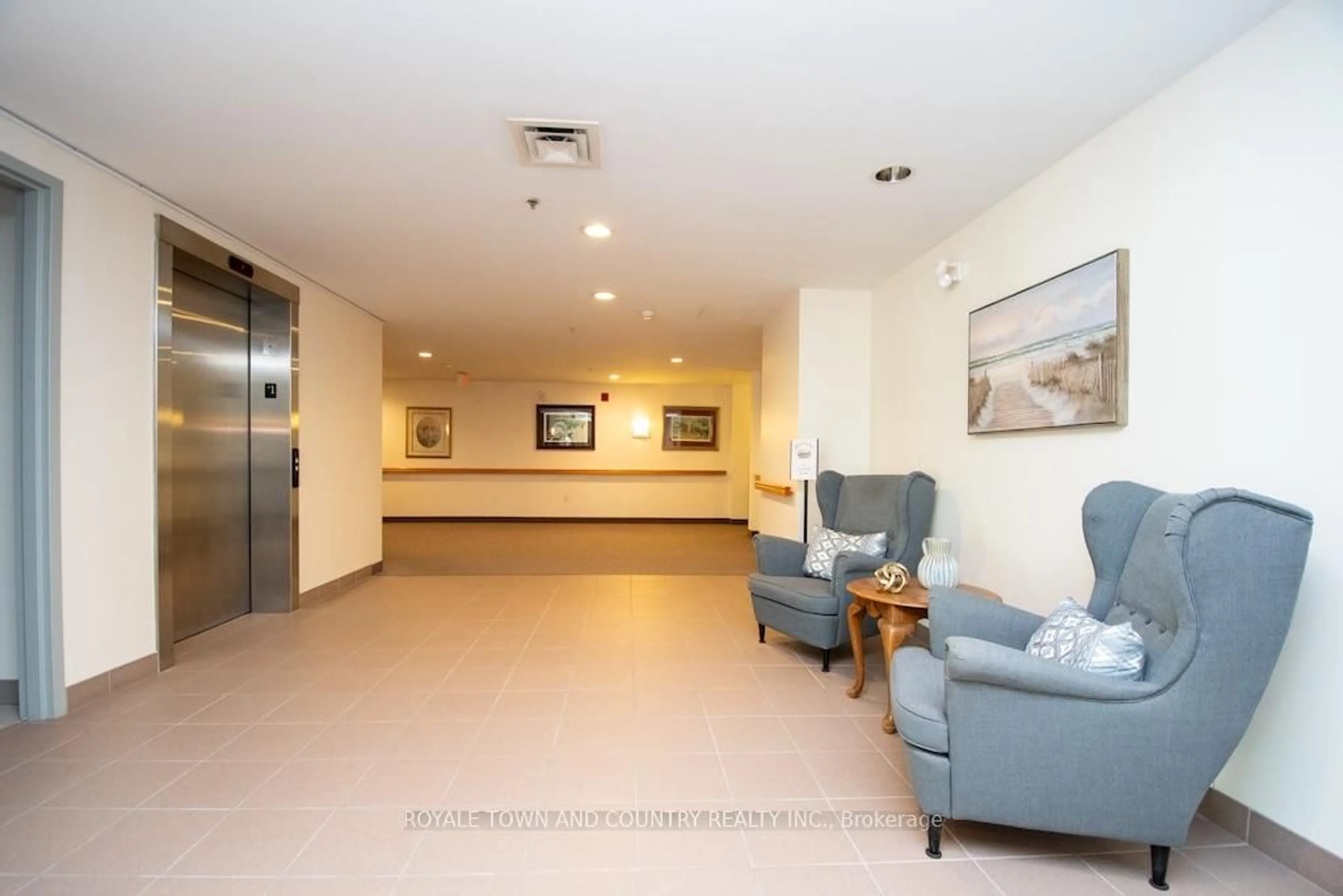 Lobby for 8 Huron St #302, Kawartha Lakes Ontario K9V 6K3