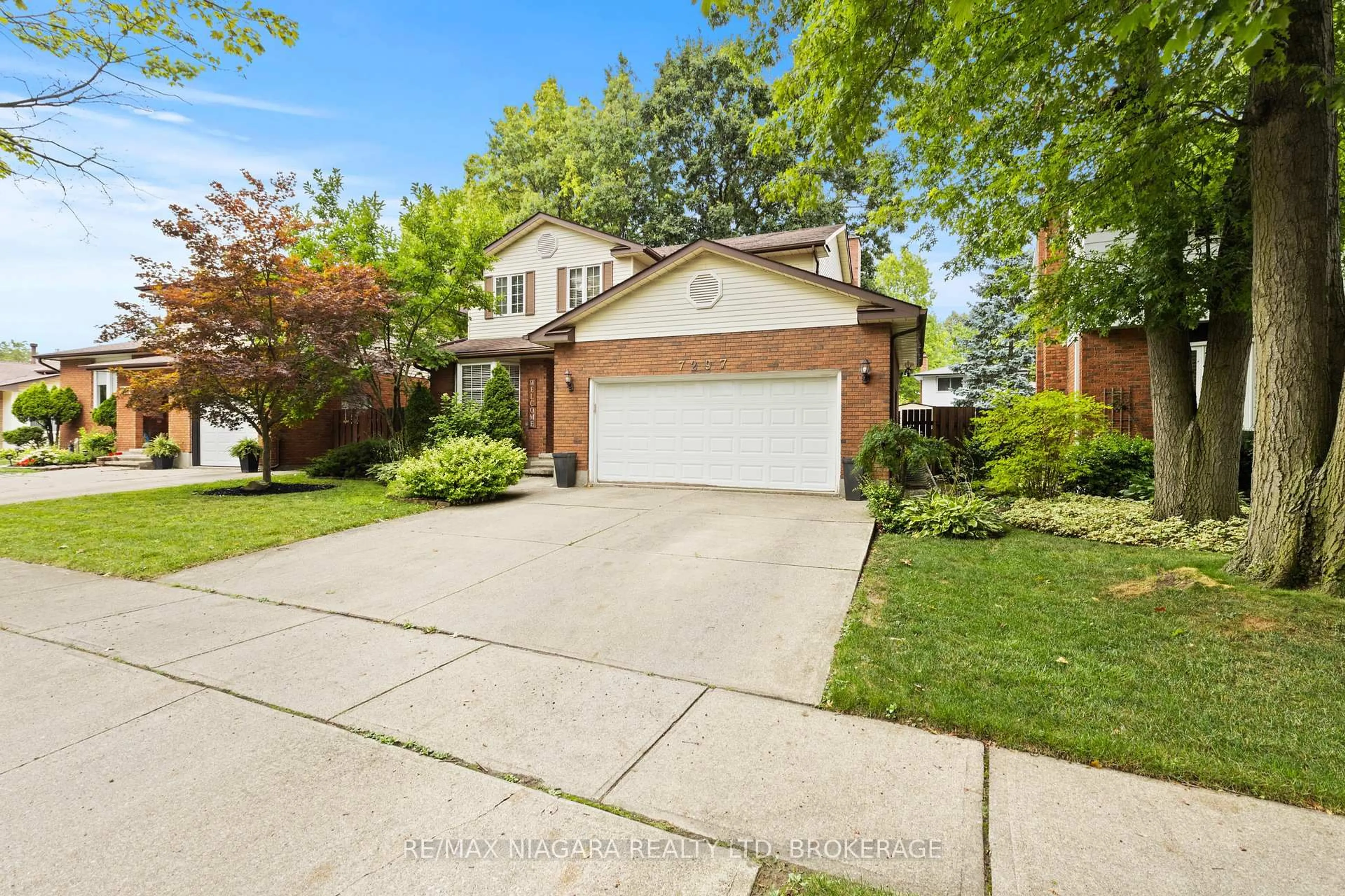 Unknown for 7297 Green Boughs Rd, Niagara Falls Ontario L2J 3Y8