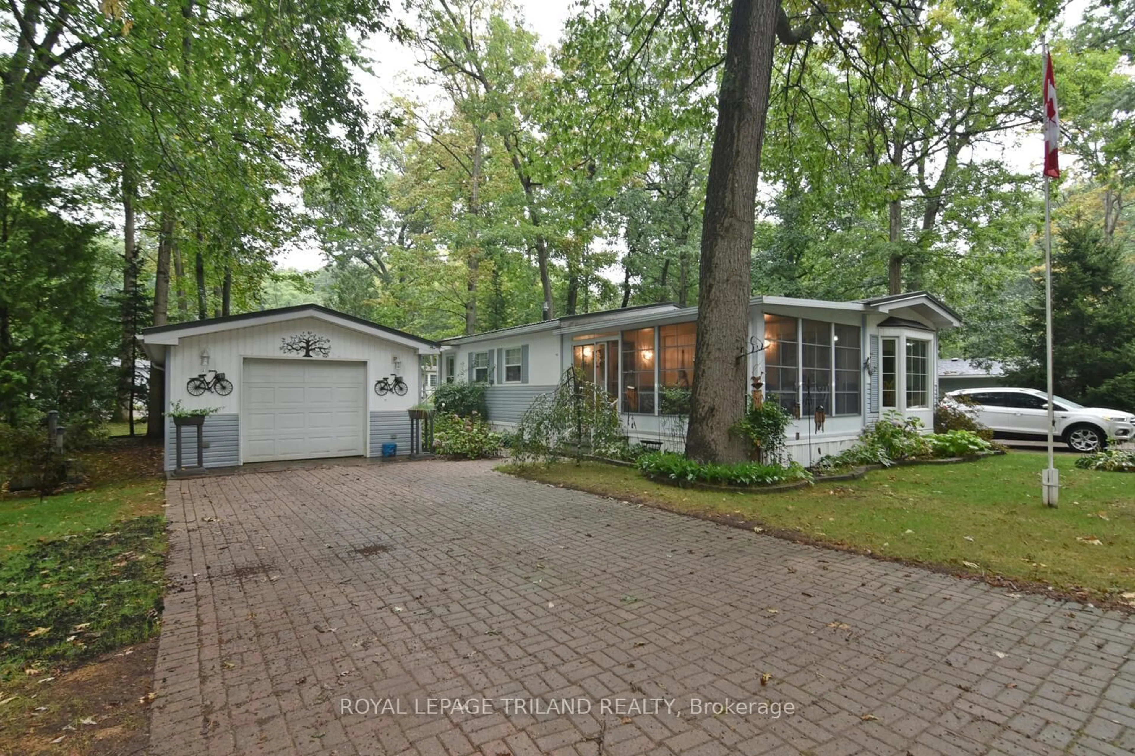 Unknown for 9910 NORTHVILLE Cres #A39, Lambton Shores Ontario N0M 2N0