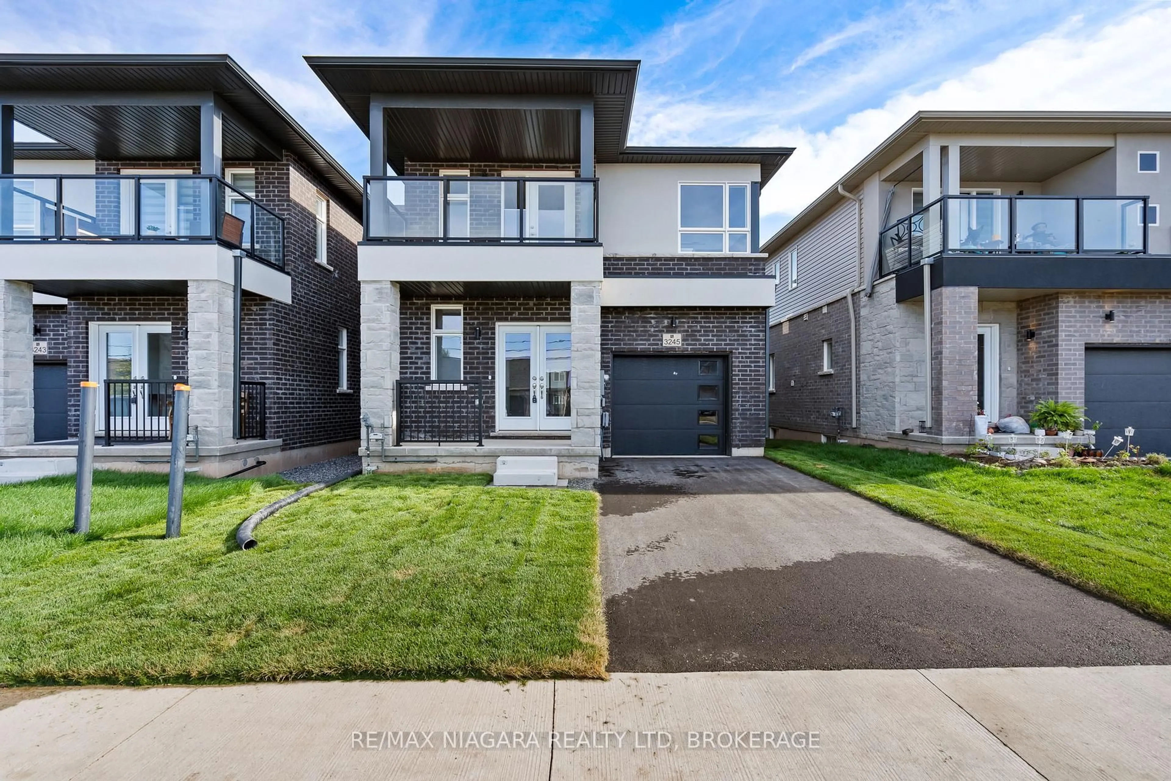 Home with brick exterior material, street for 3245 DOMINION Rd, Fort Erie Ontario L0S 1N0