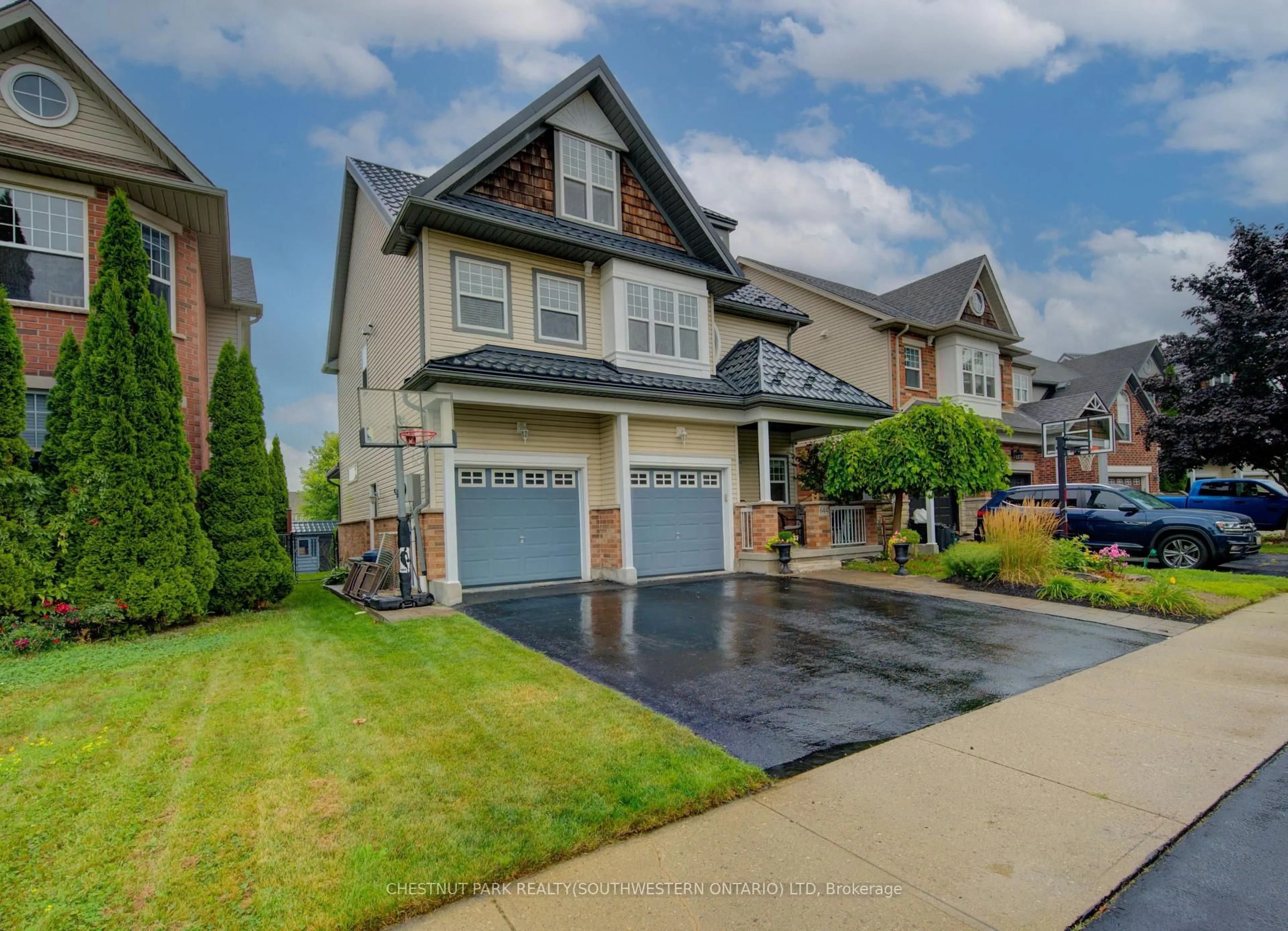 Unknown for 644 Frieburg Dr, Waterloo Ontario N2T 2Y2
