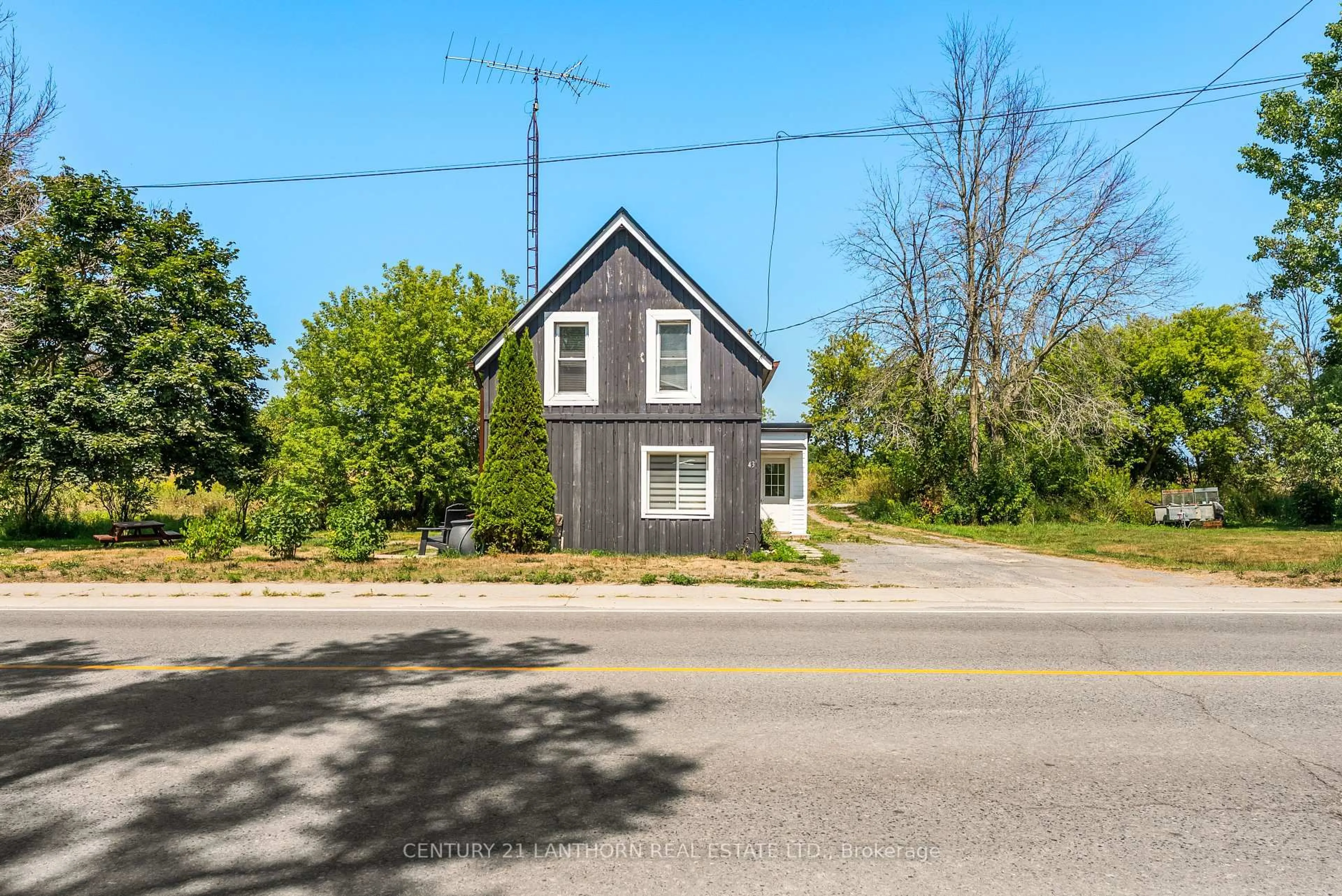 Unknown for 43 Stanley St, Prince Edward County Ontario K0K 1G0