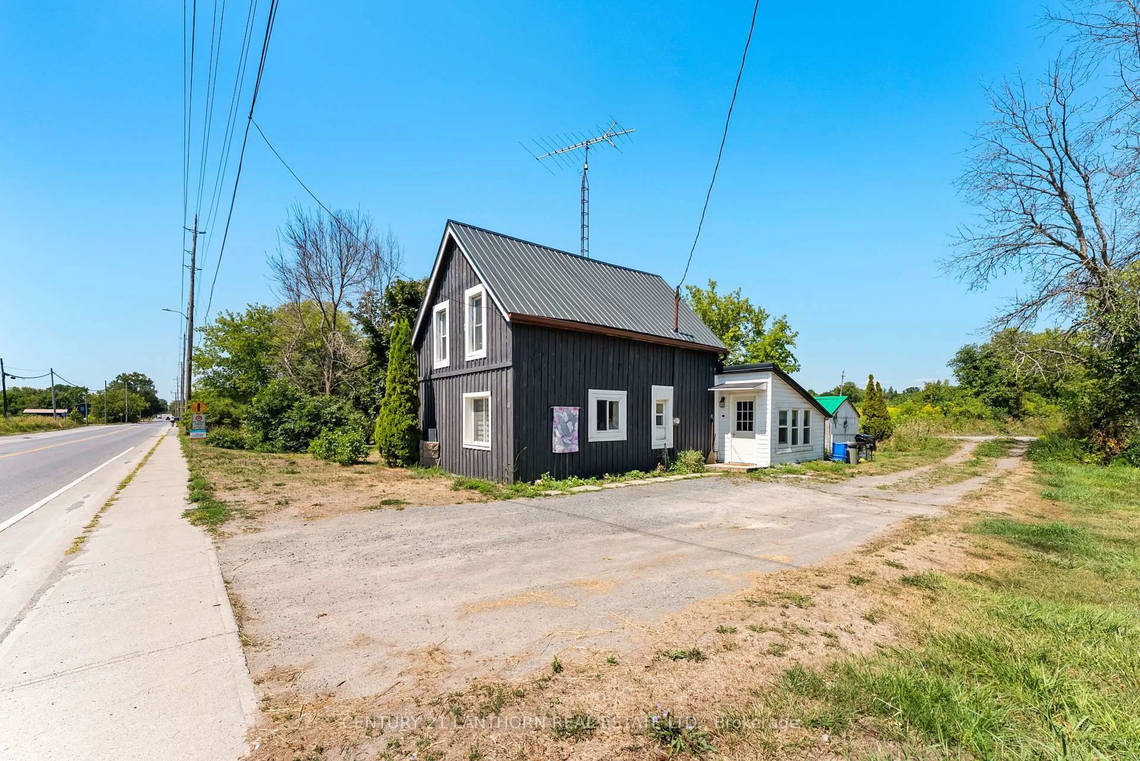 Unknown for 43 Stanley St, Prince Edward County Ontario K0K 1G0