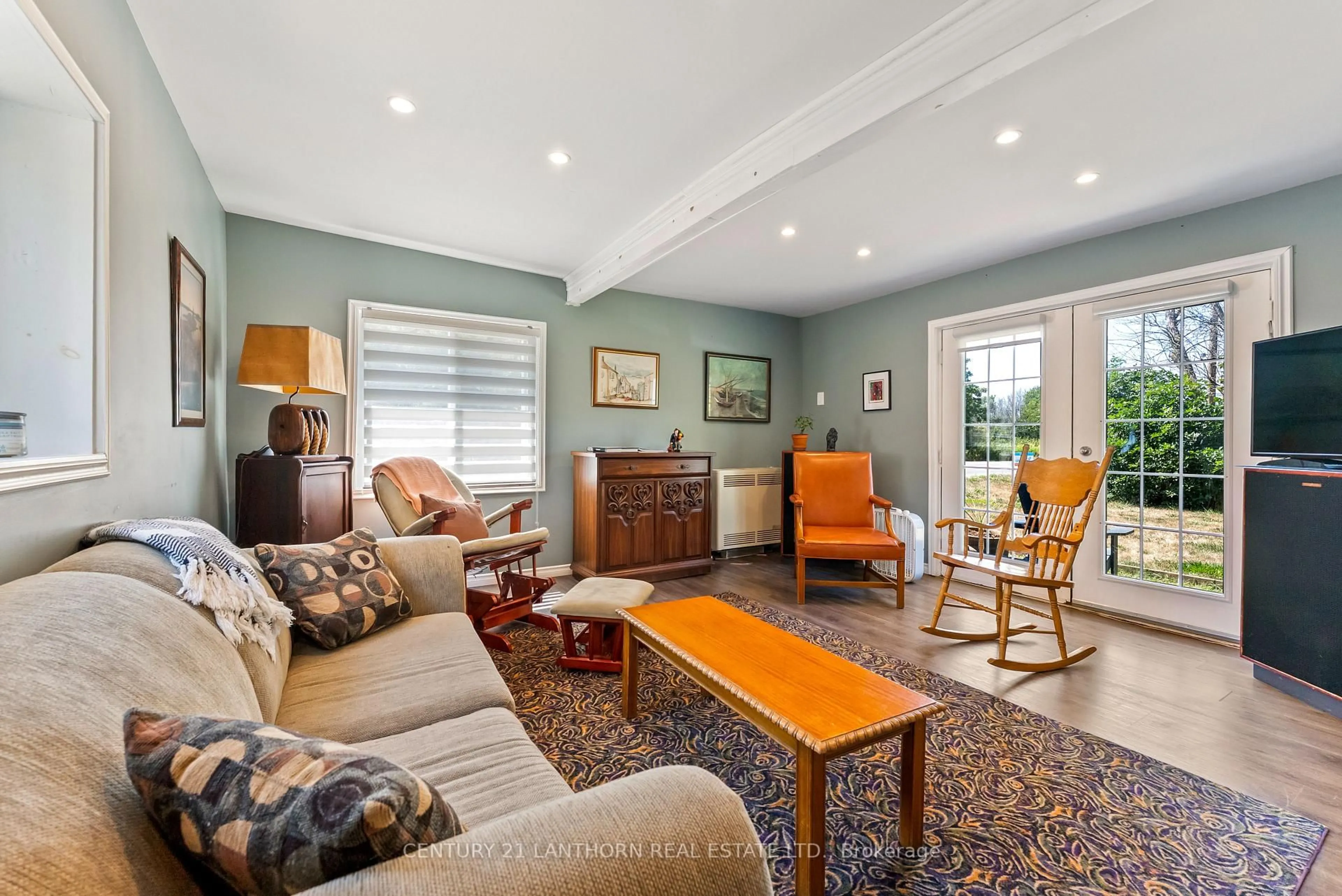 Living room with furniture, unknown for 43 Stanley St, Prince Edward County Ontario K0K 1G0