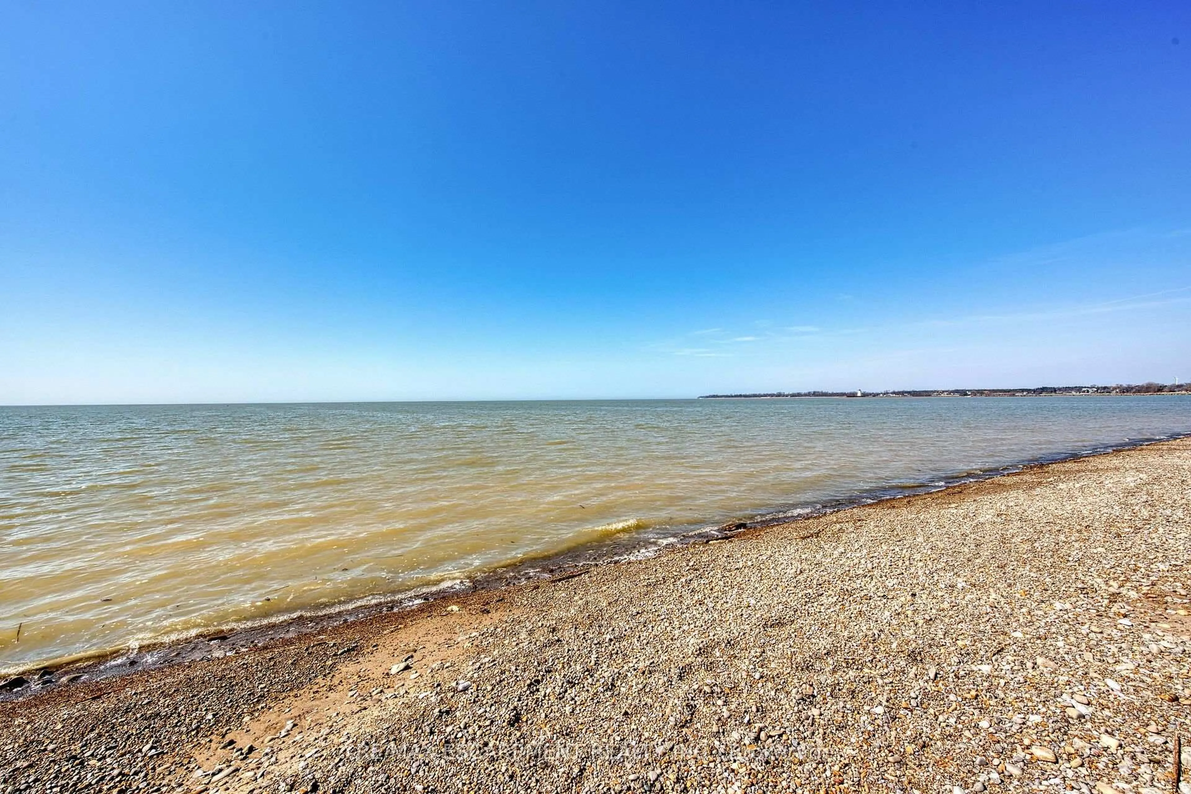Blurry image for 22 Siddall Rd, Haldimand Ontario N0A 1K0