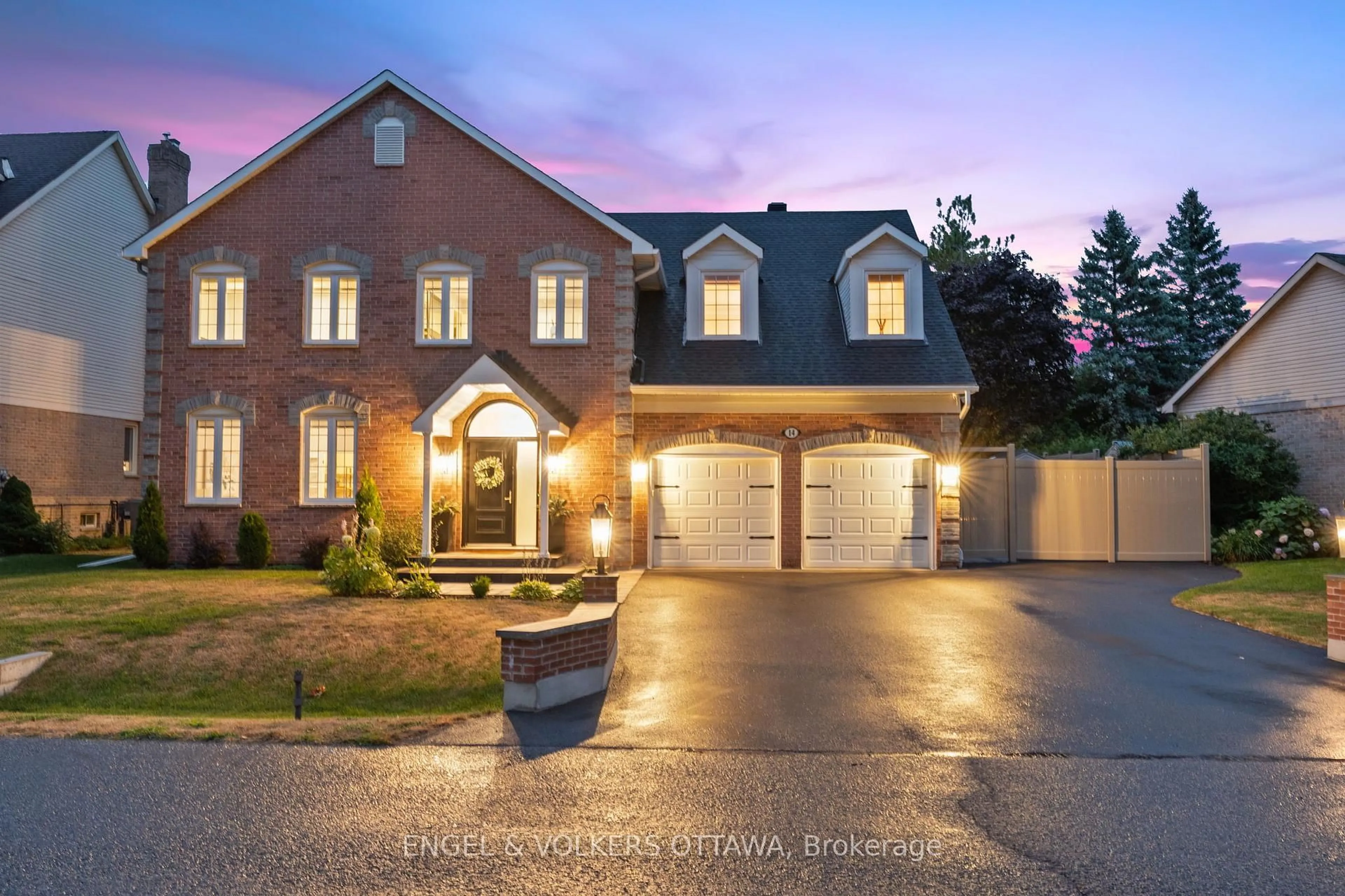 Home with brick exterior material, street for 14 Belton Ave, Stittsville Ontario K2S 1G7