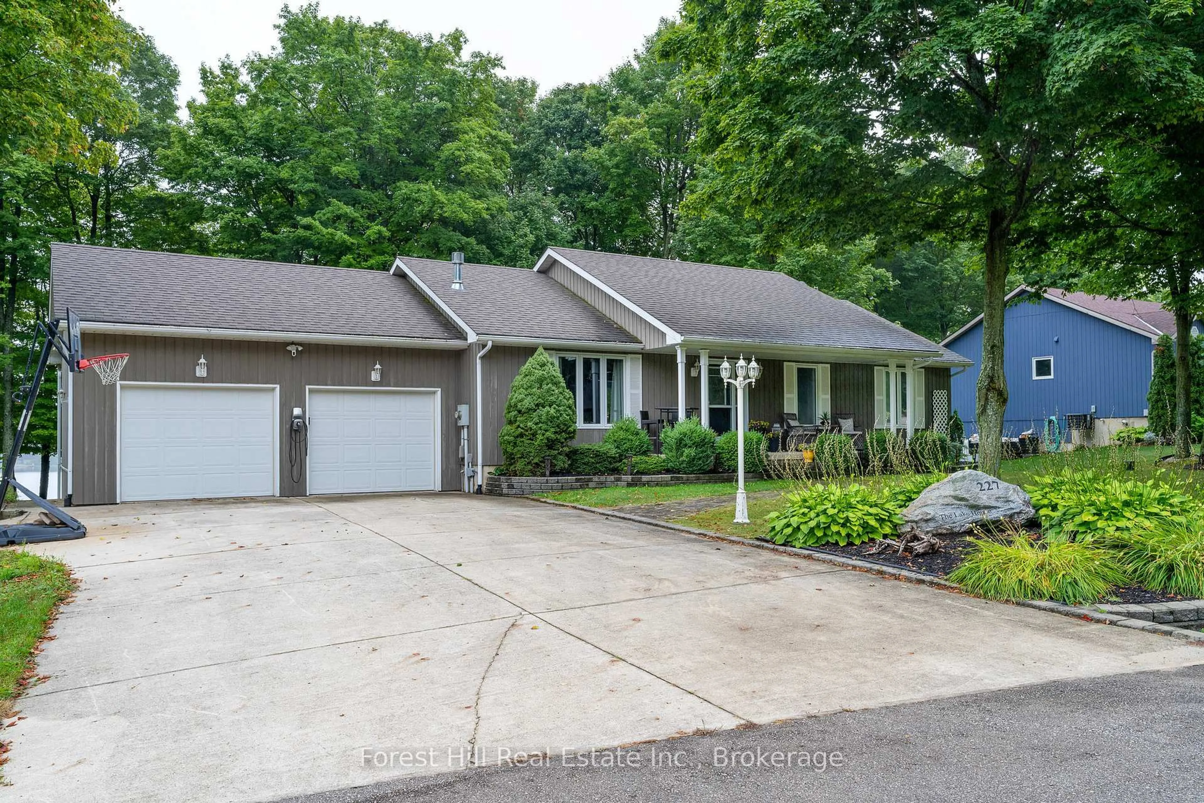 Home with vinyl exterior material, street for 227 Peters Cres, Grey Highlands Ontario N0C 1E0