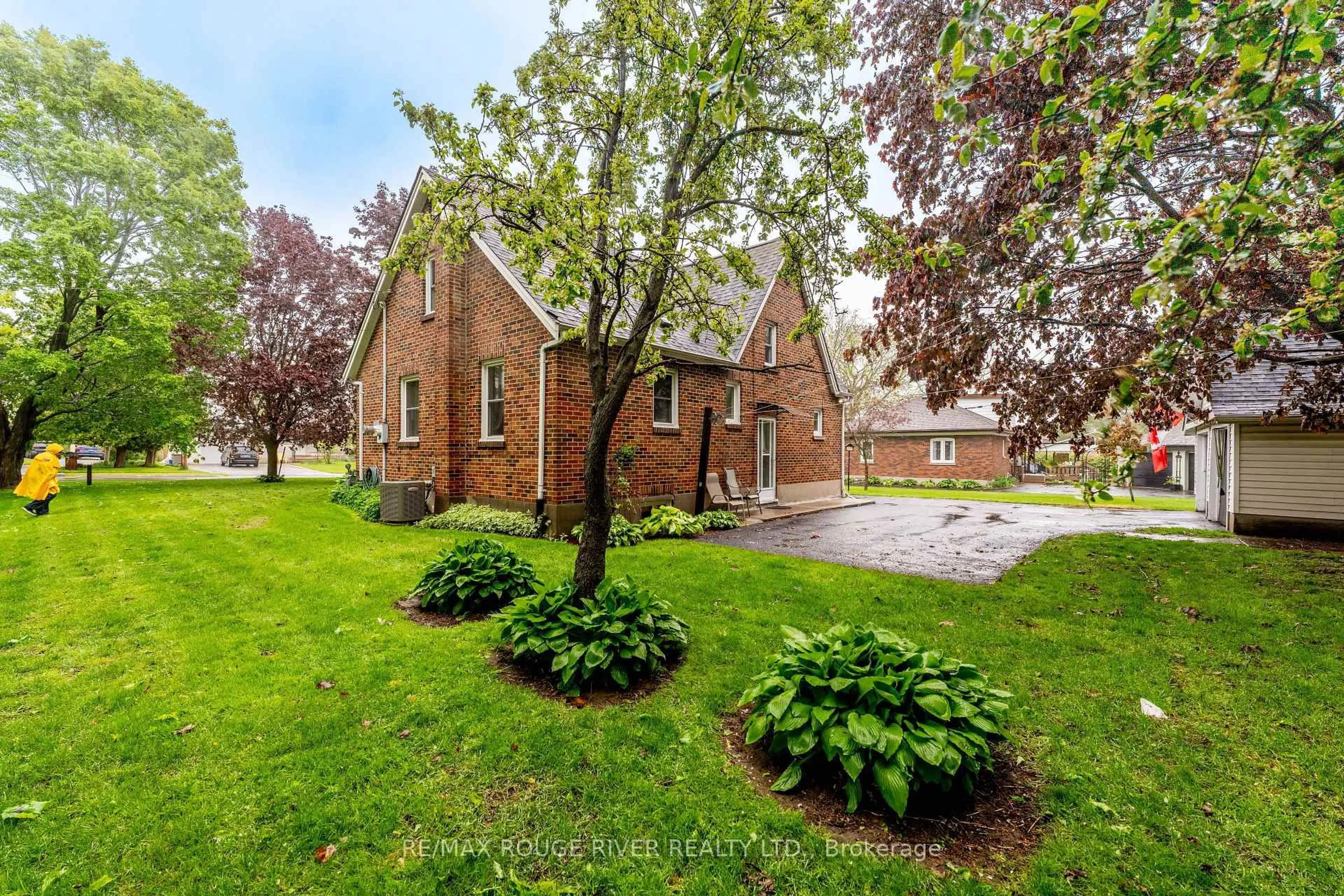 Home with brick exterior material, street for 1005 Ontario St, Cobourg Ontario K9A 3C8