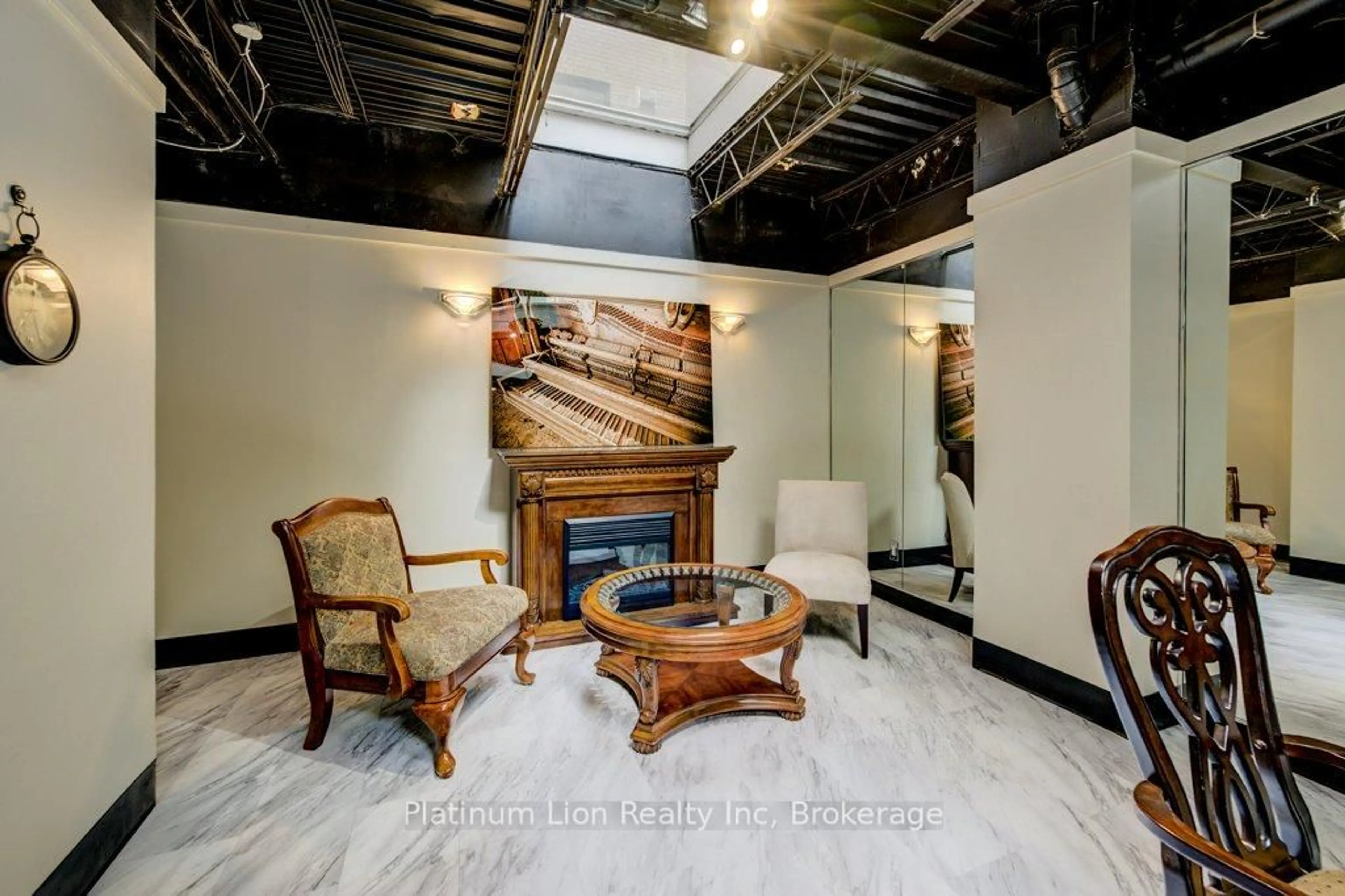 Lobby for 36 James St #1102, Hamilton Ontario L8P 4W4