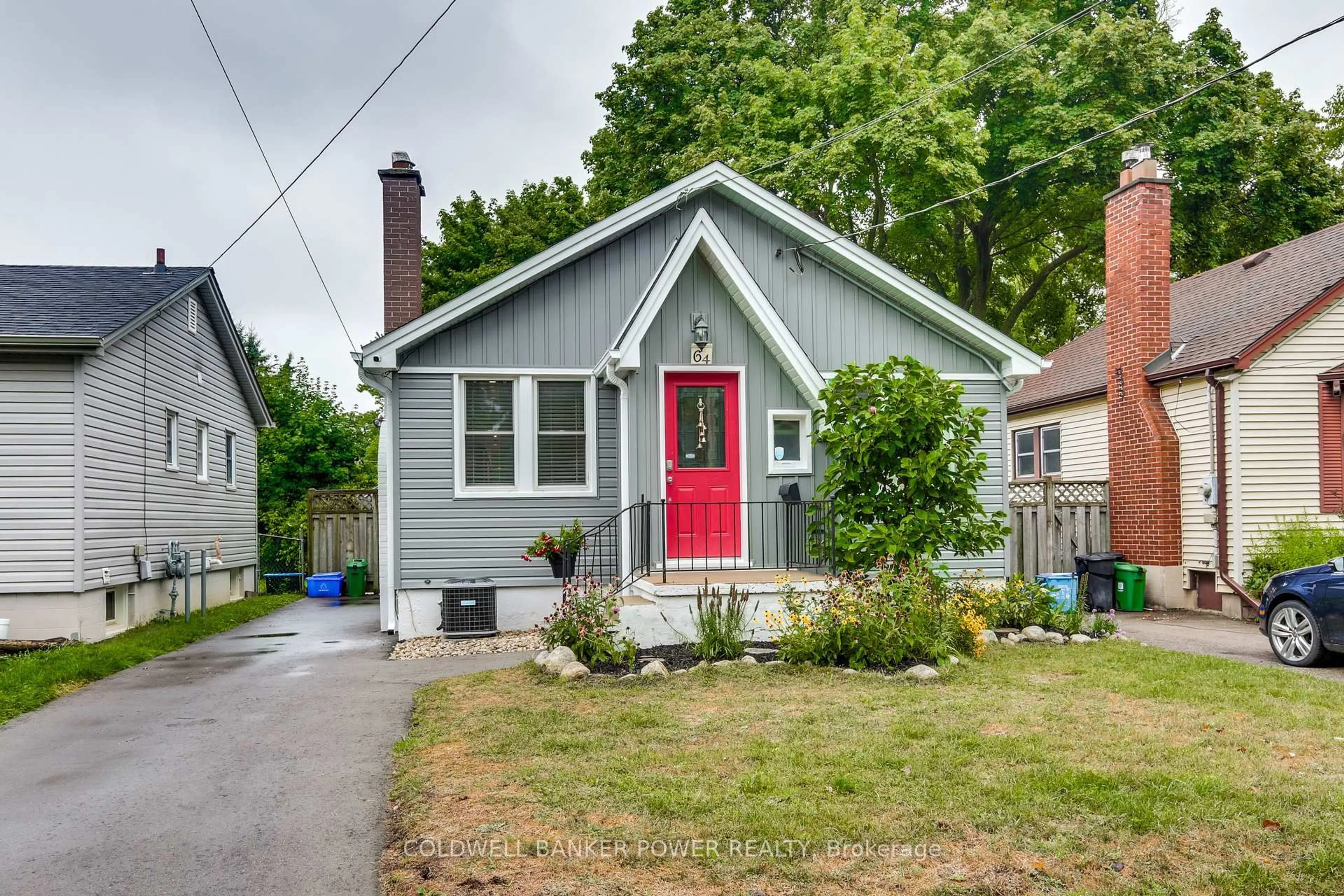 Home with vinyl exterior material, street for 64 Bond St, London South Ontario N6C 1W3