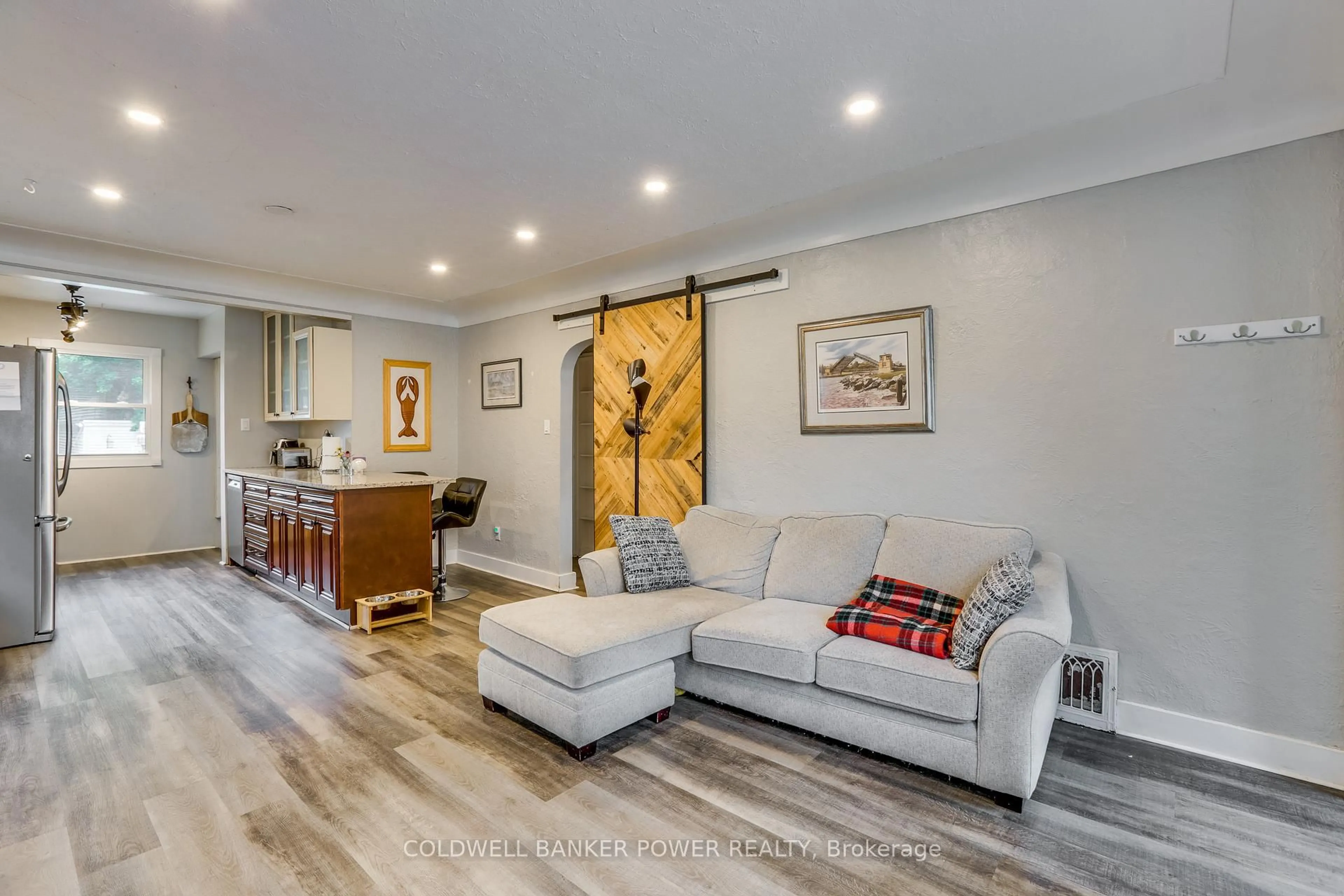 Living room with furniture, unknown for 64 Bond St, London South Ontario N6C 1W3