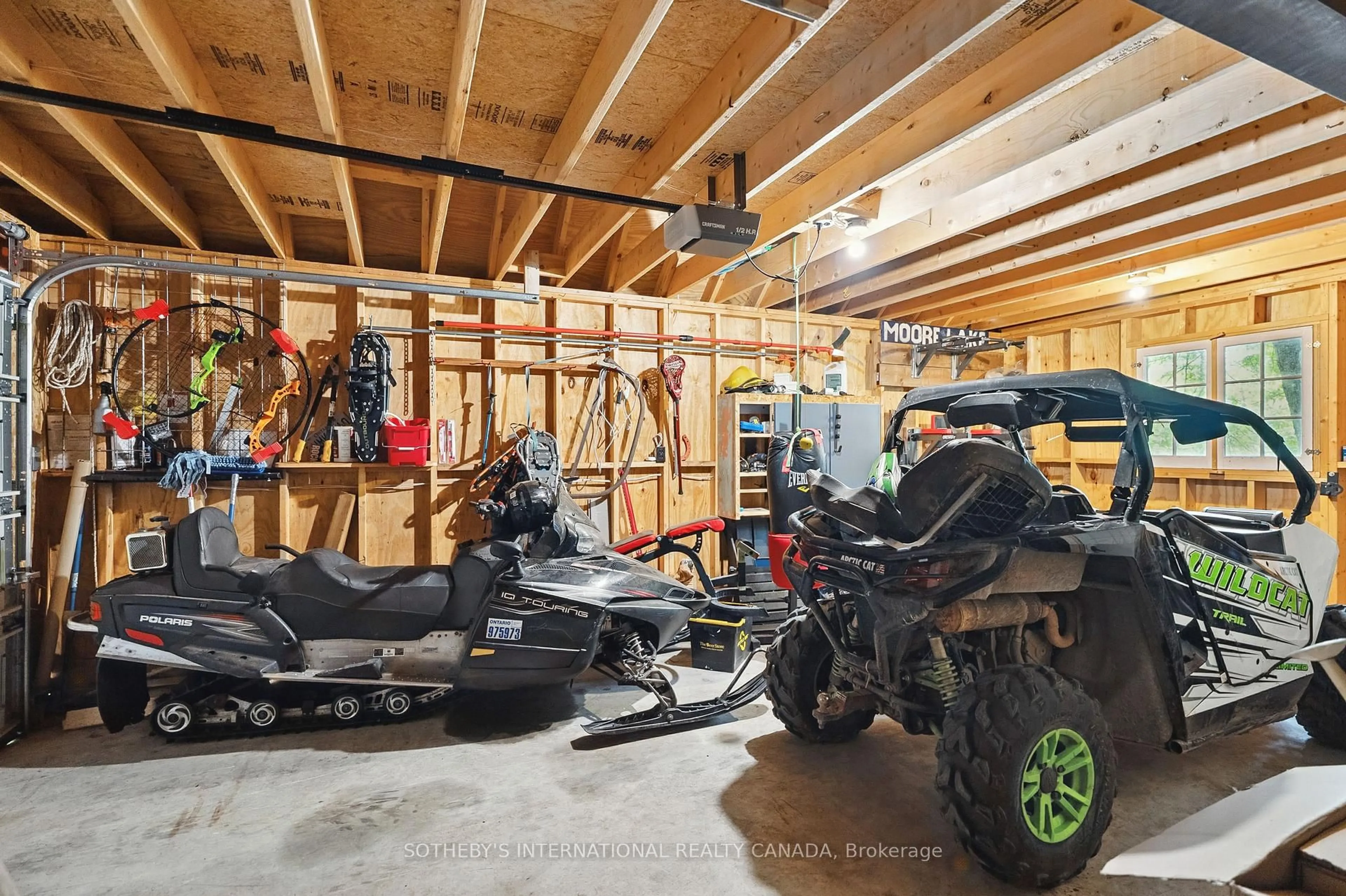 Indoor garage for 1050 Cobble Rose Lane, Minden Hills Ontario K0M 2L1