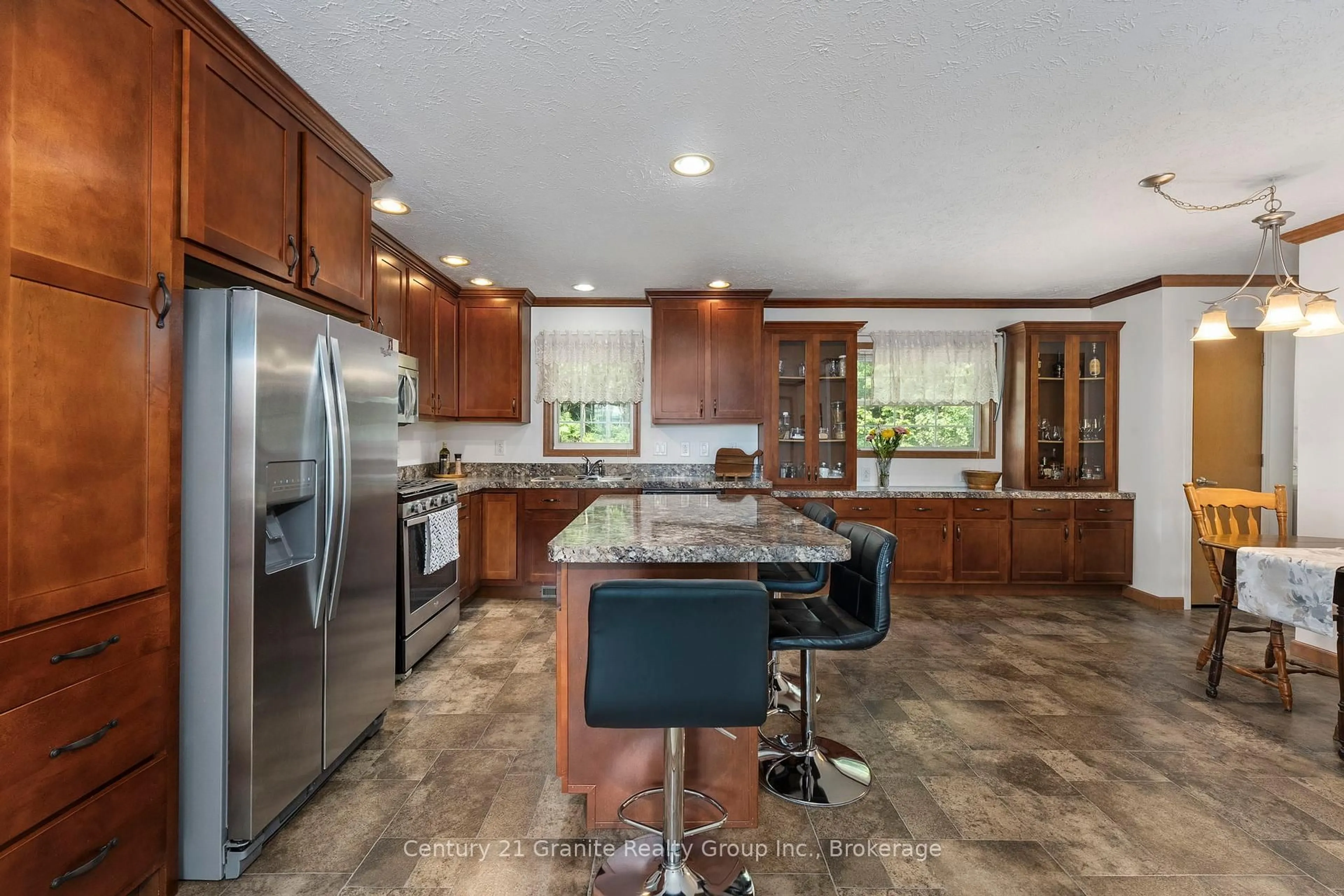 Open concept kitchen, ceramic/tile floor for 2275 Kennisis Lake Rd, Dysart et al Ontario K0M 1S0