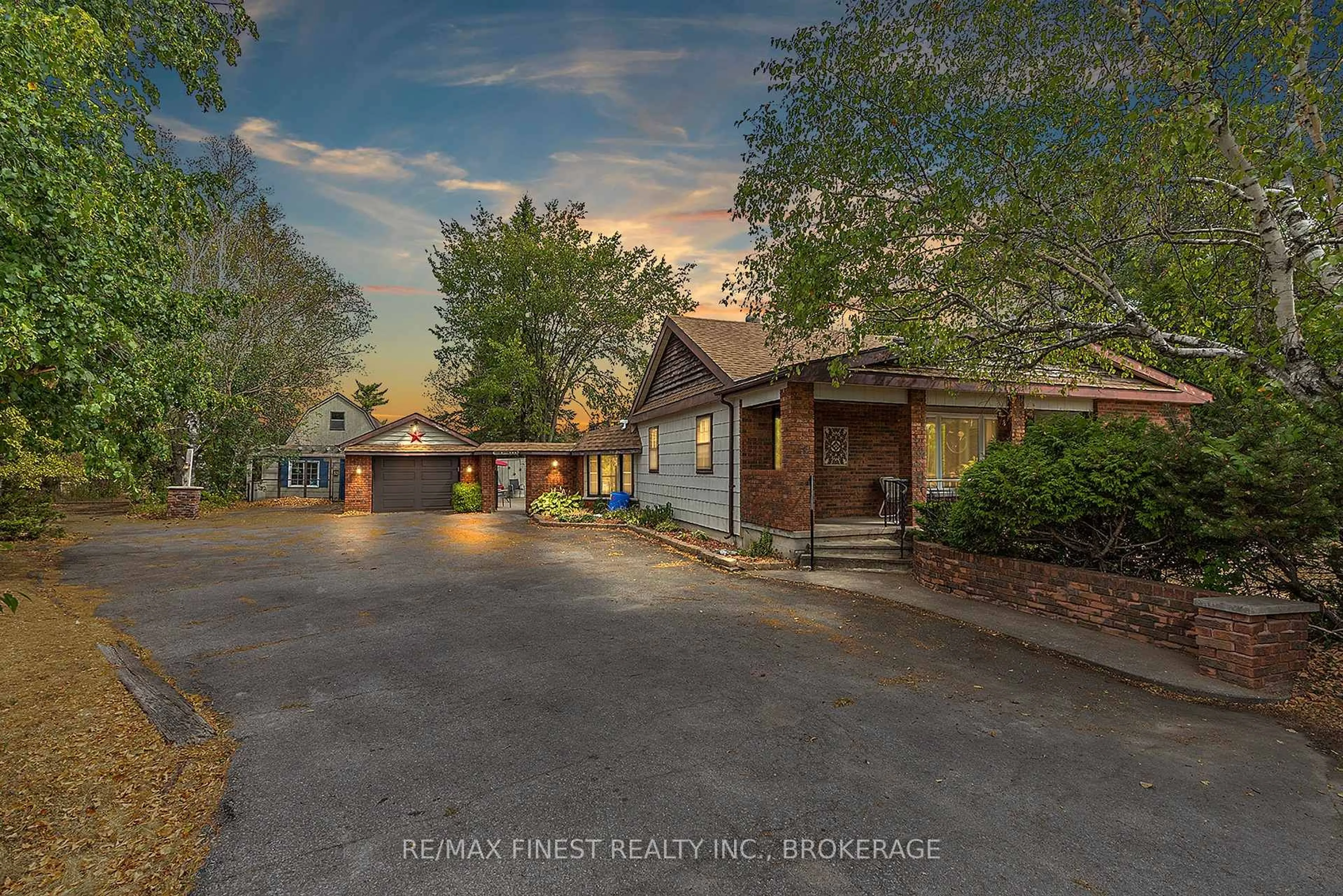 A pic from outside/outdoor area/front of a property/back of a property/a pic from drone, unknown for 2204 Unity Rd, Mcdonalds Corners Ontario K0H 1M0