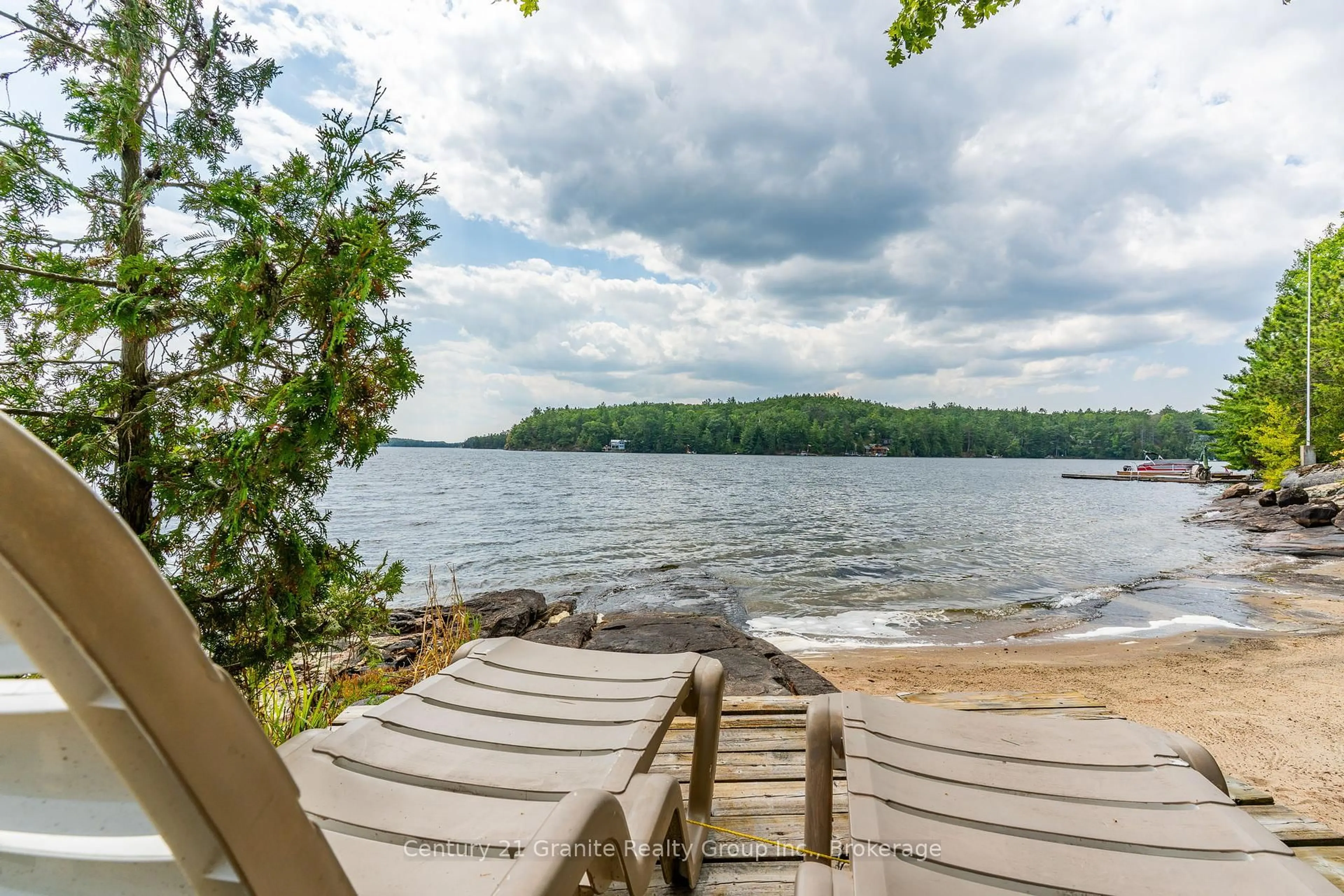 Patio, water/lake/river/ocean view for 1031 Statesman Dr, Minden Hills Ontario K0M 2K0